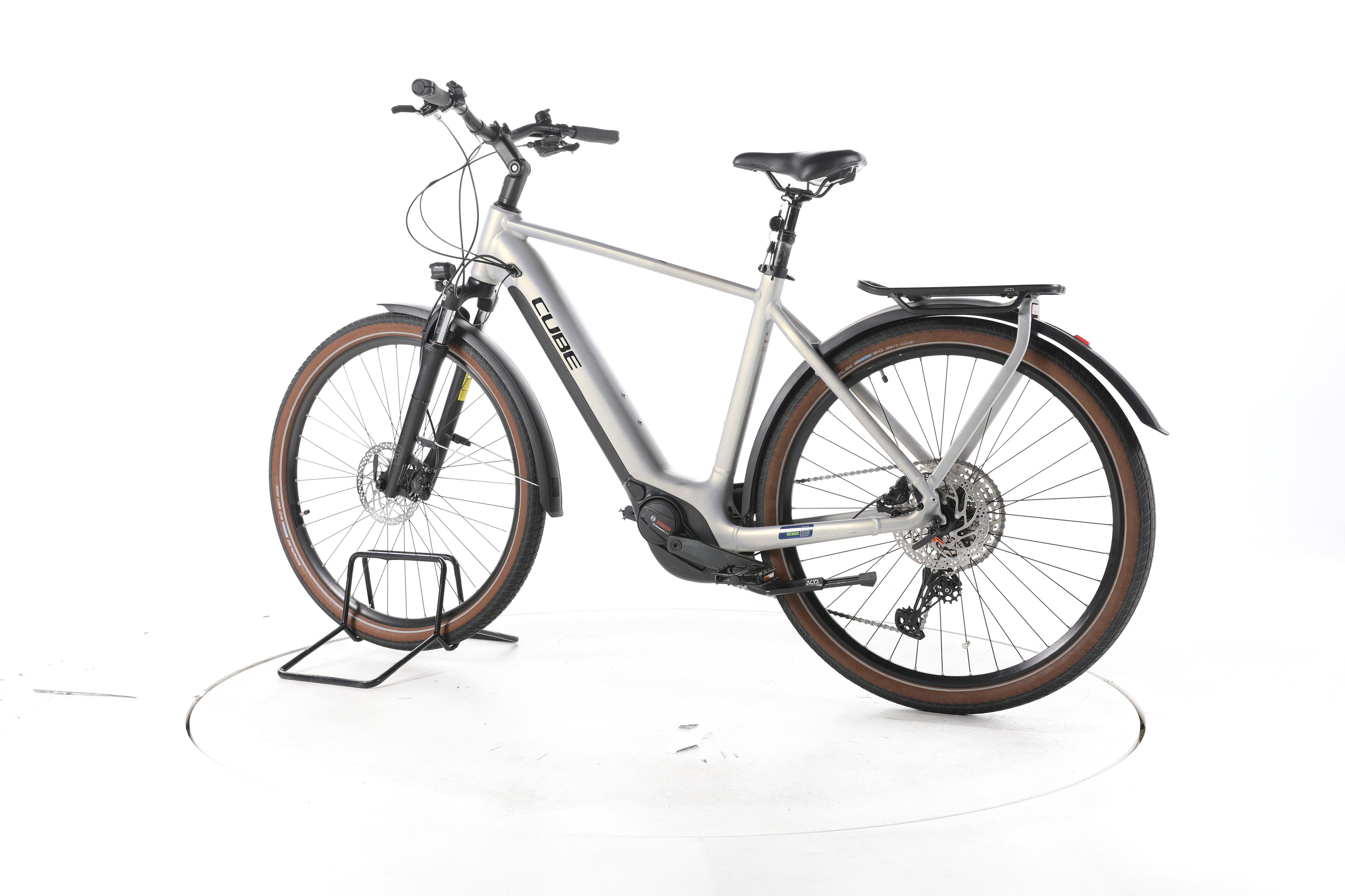 Cube Touring Hybrid Pro Trekking E-Bike - Image 8