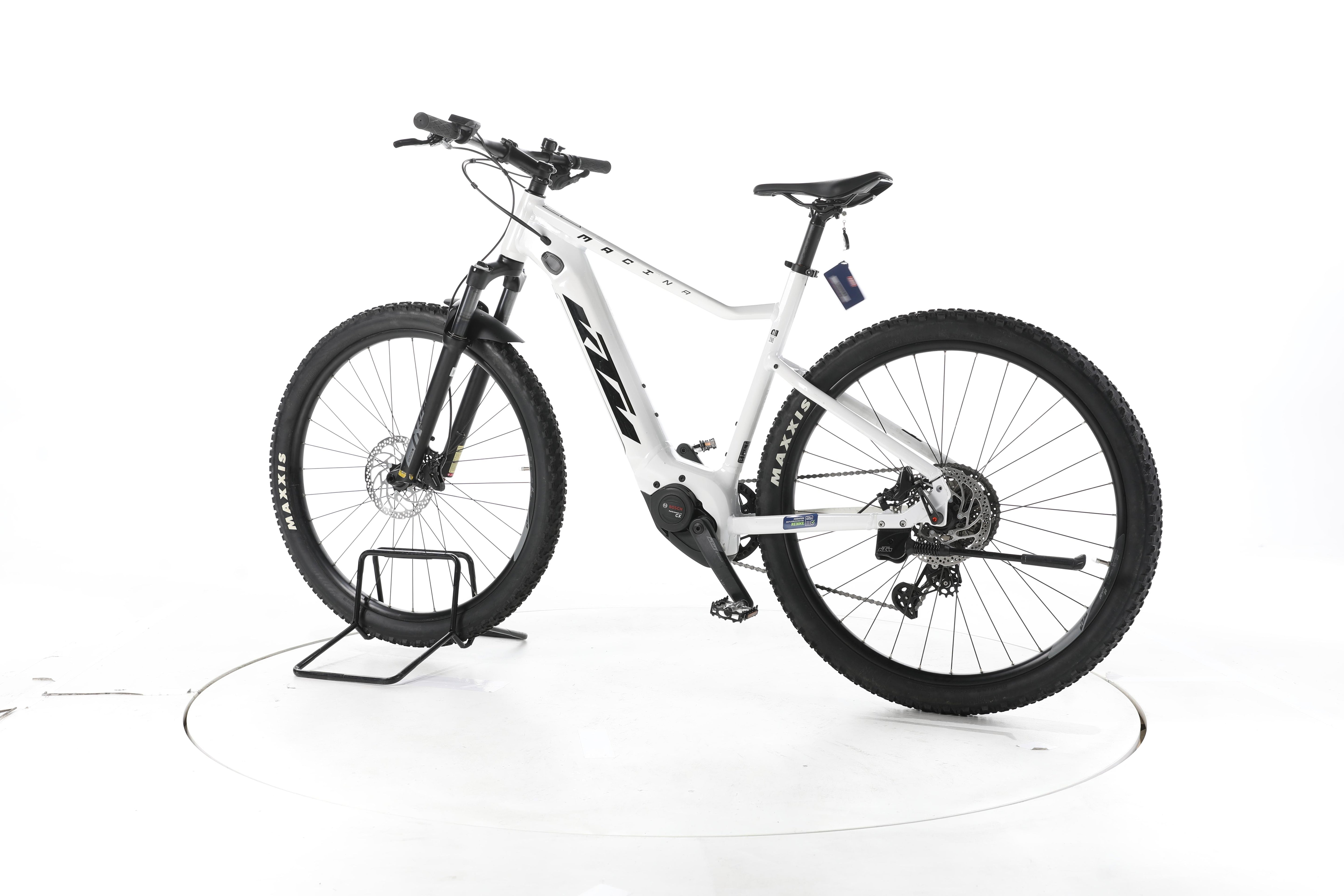 KTM Macina Race 591 E-Bike - Image 8