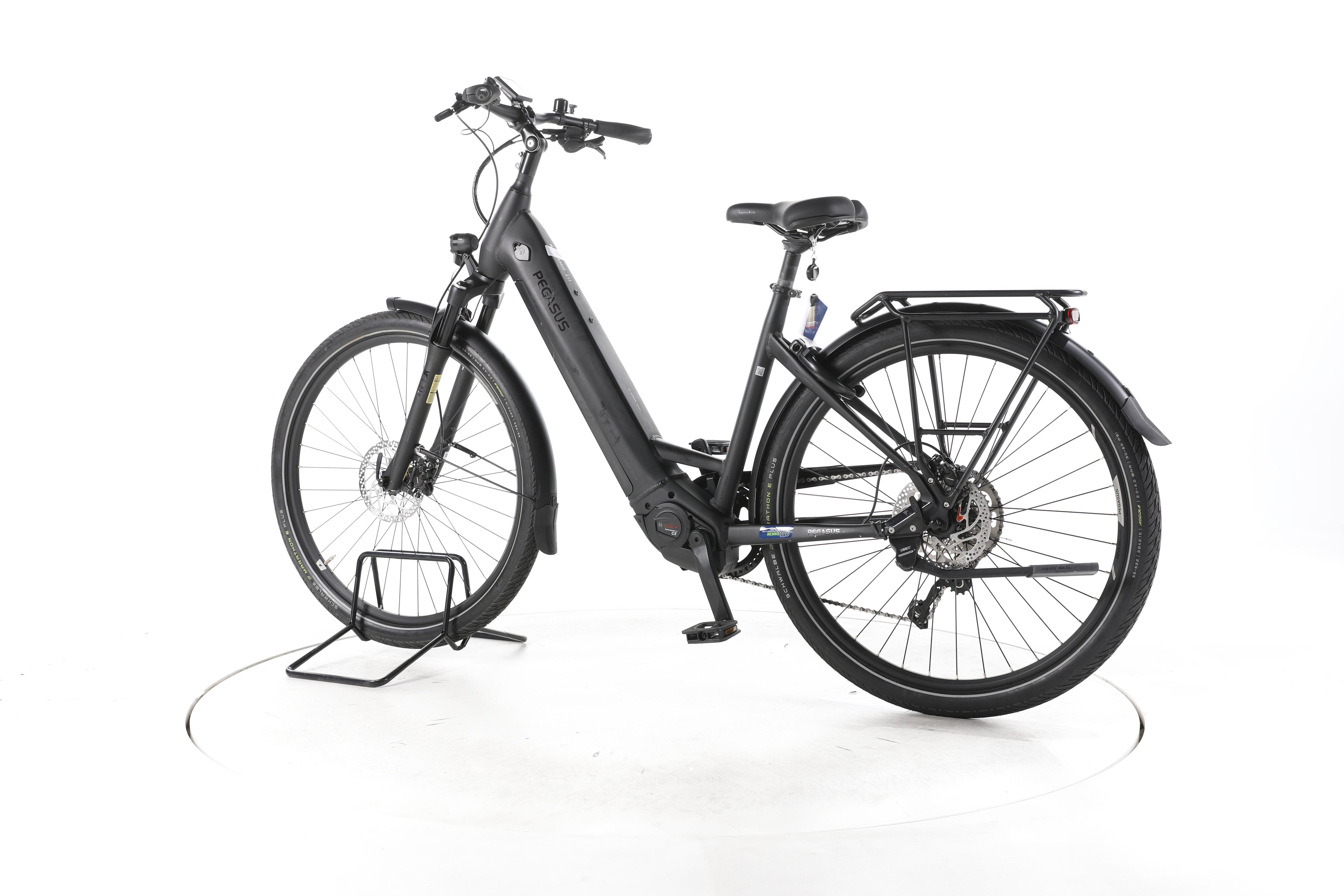 Pegasus Premio EVO Lite Trekking E-Bike Tiefeinsteiger - Image 8