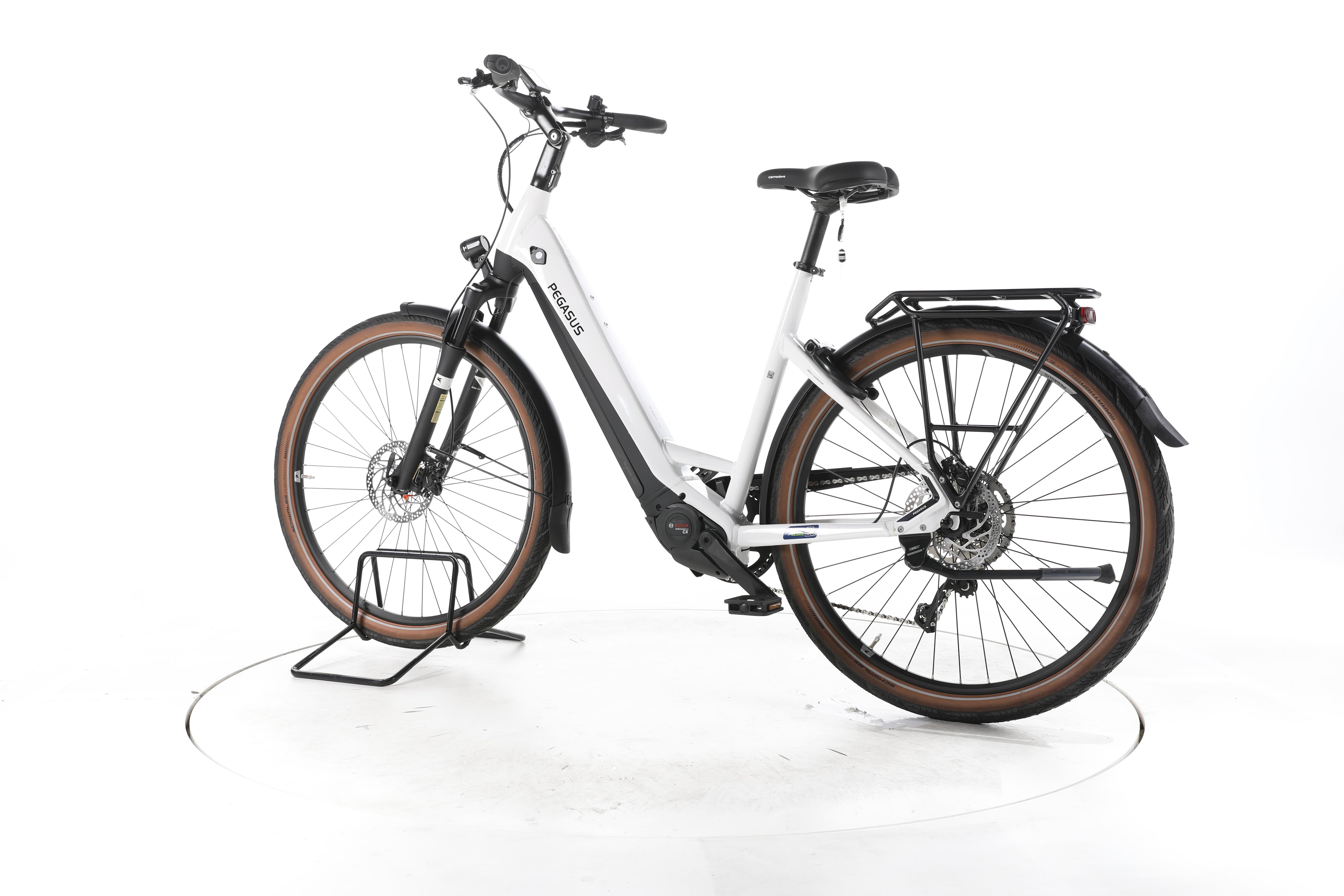 Pegasus Premio EVO Lite Trekking E-Bike Tiefeinsteiger - Image 8