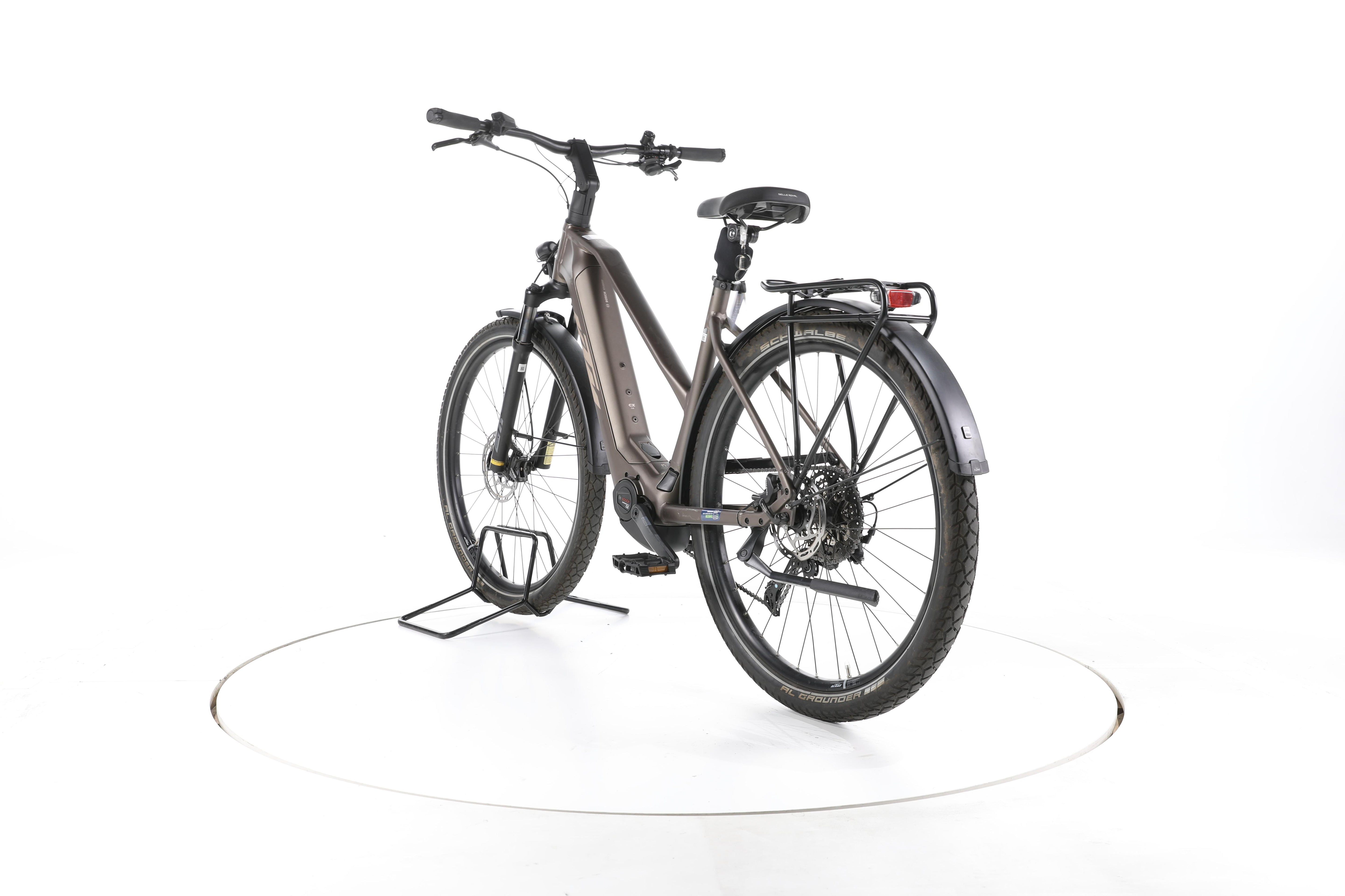 KTM Macina Gran 710 Trekking E-Bike - Image 9