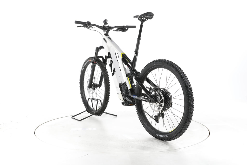 Husqvarna E-Bicycles Mountain Cross MC4 E-Bike Fully Carbon - Image 9