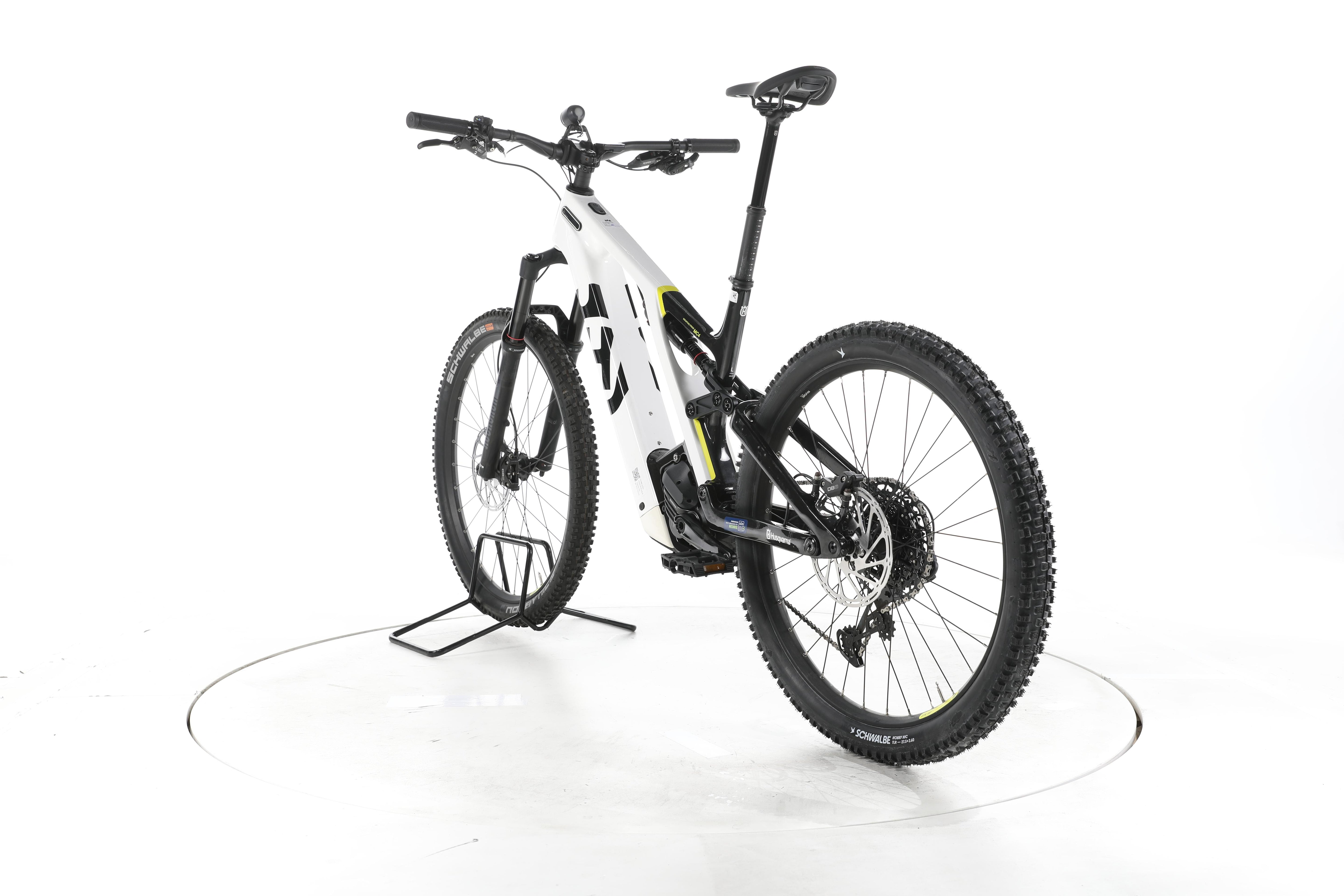 Husqvarna E-Bicycles Mountain Cross MC4 E-Bike Fully Carbon - Image 9