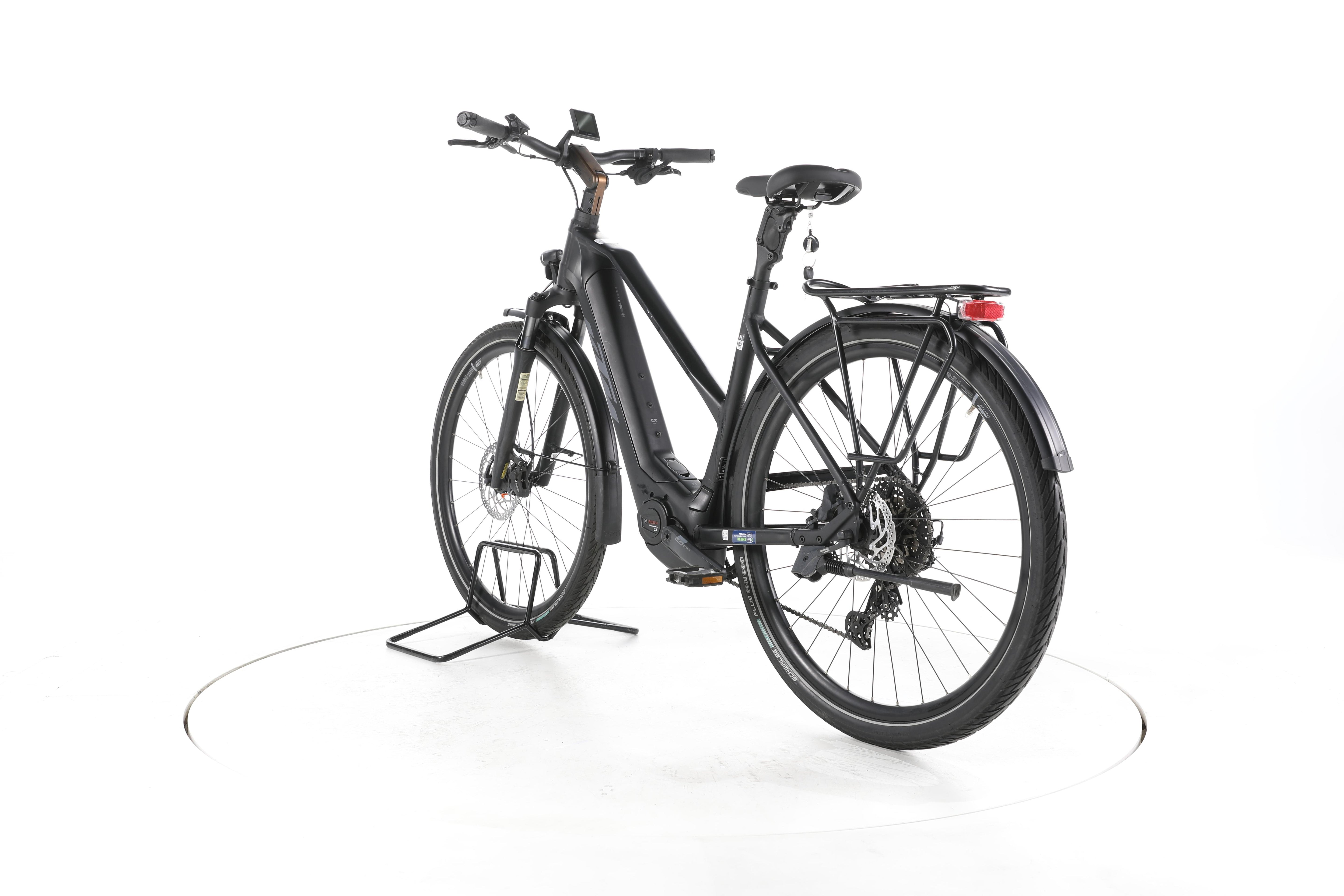 KTM Macina Style 730 Trekking E-Bike - Image 9