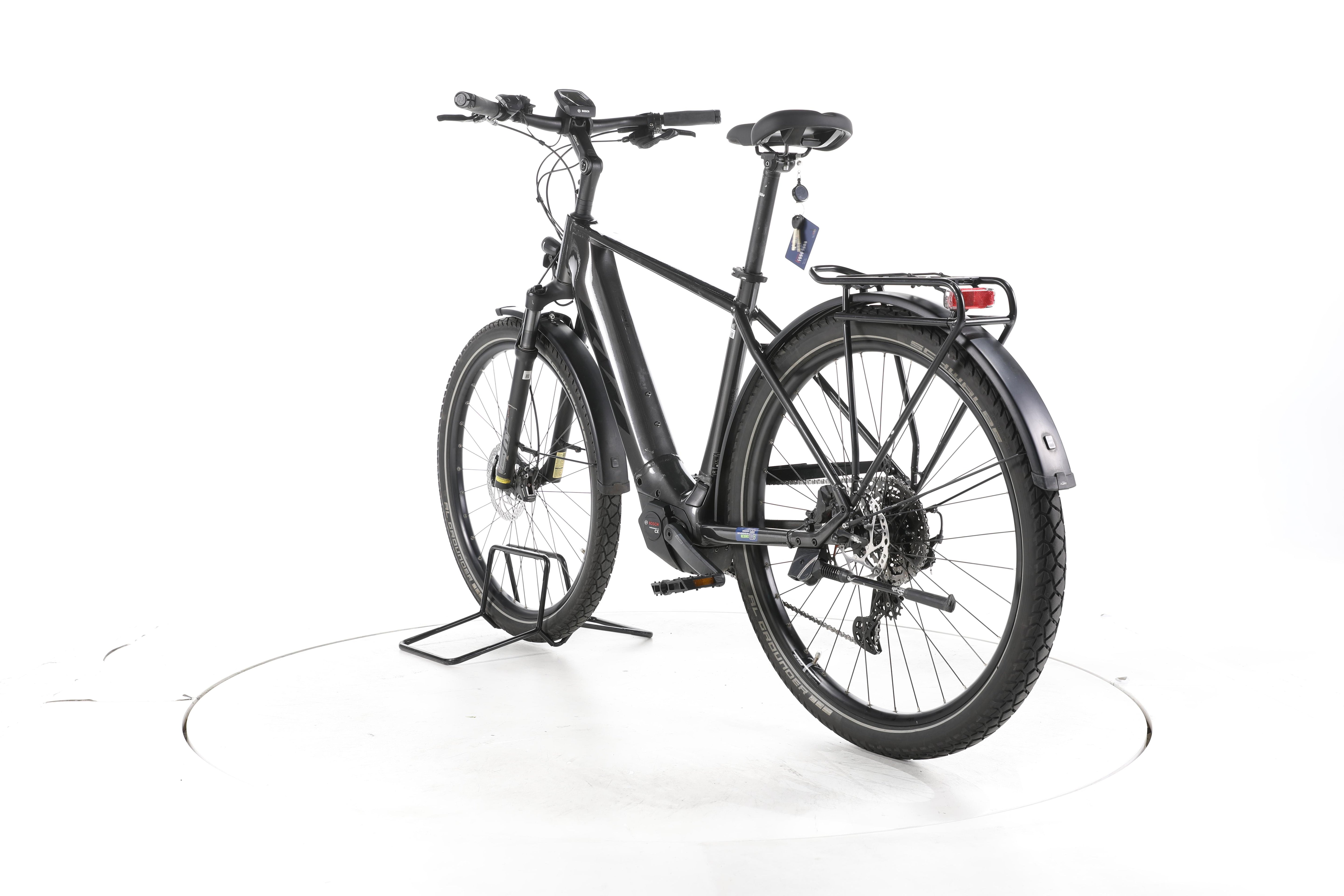 KTM Macina Gran 620 Trekking E-Bike - Image 9
