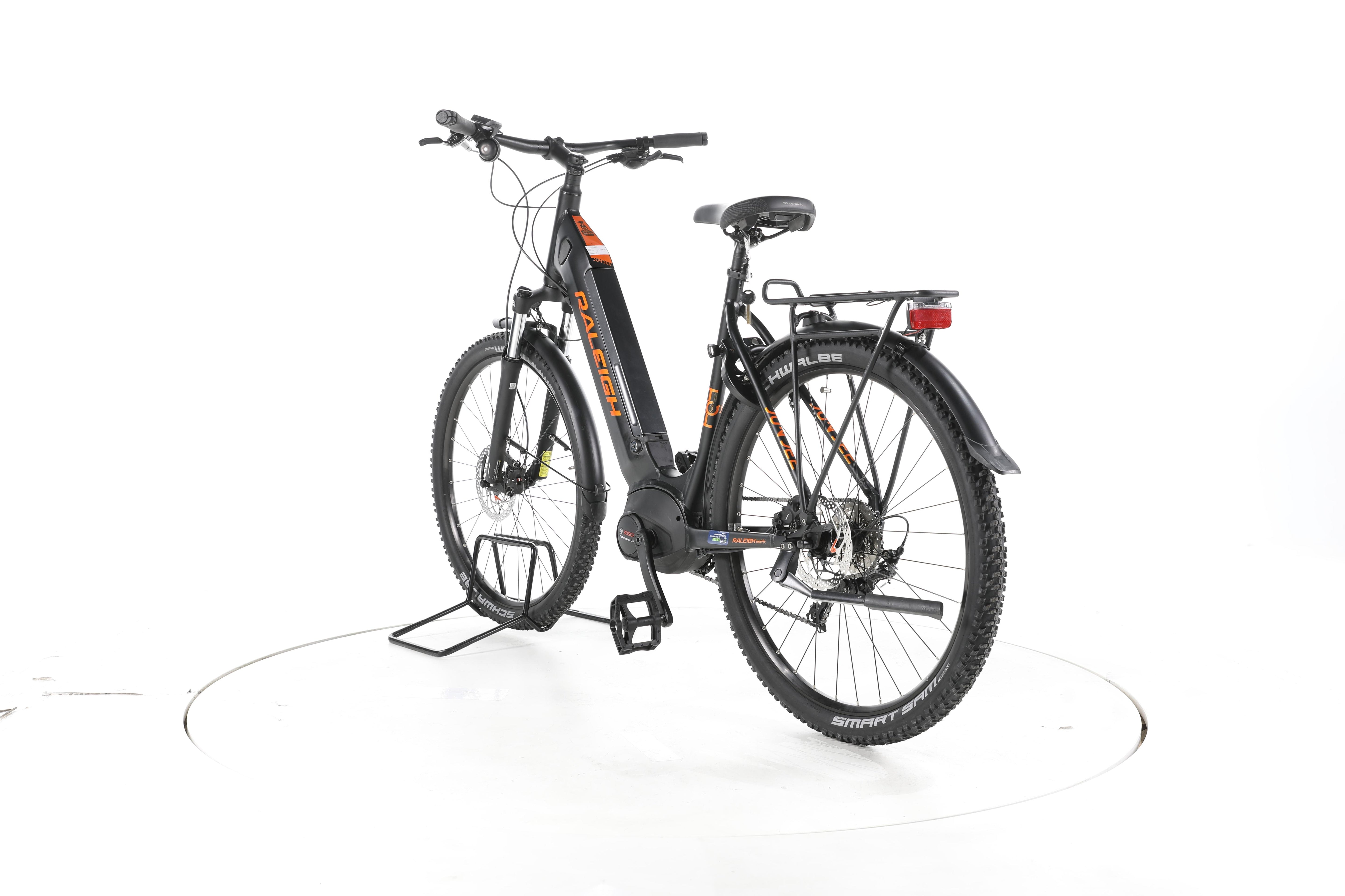 Raleigh Dundee Trekking E-Bike Tiefeinsteiger - Image 9