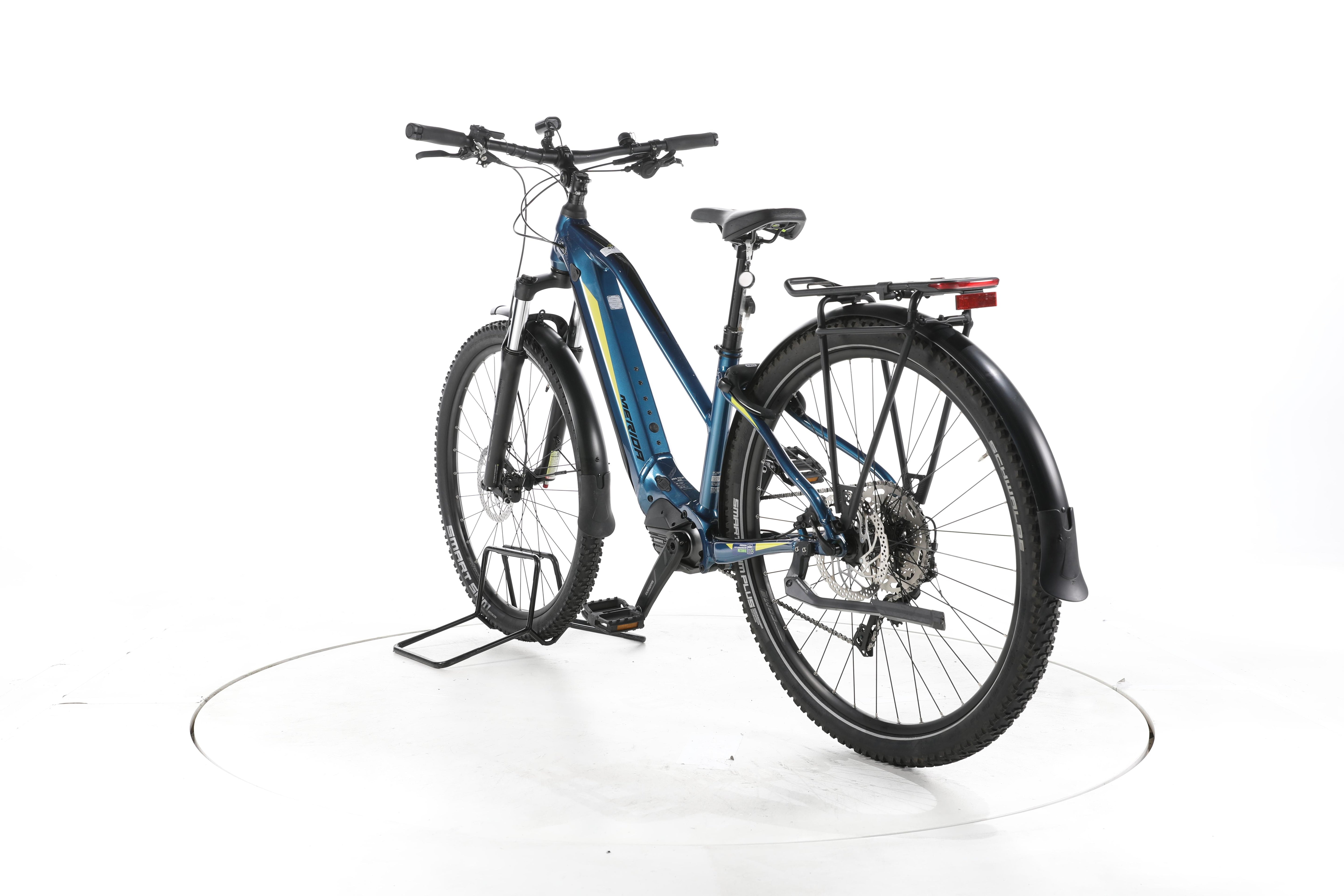 Merida eBIG.Tour 400 EQ EP2 Trekking E-Bike - Image 9