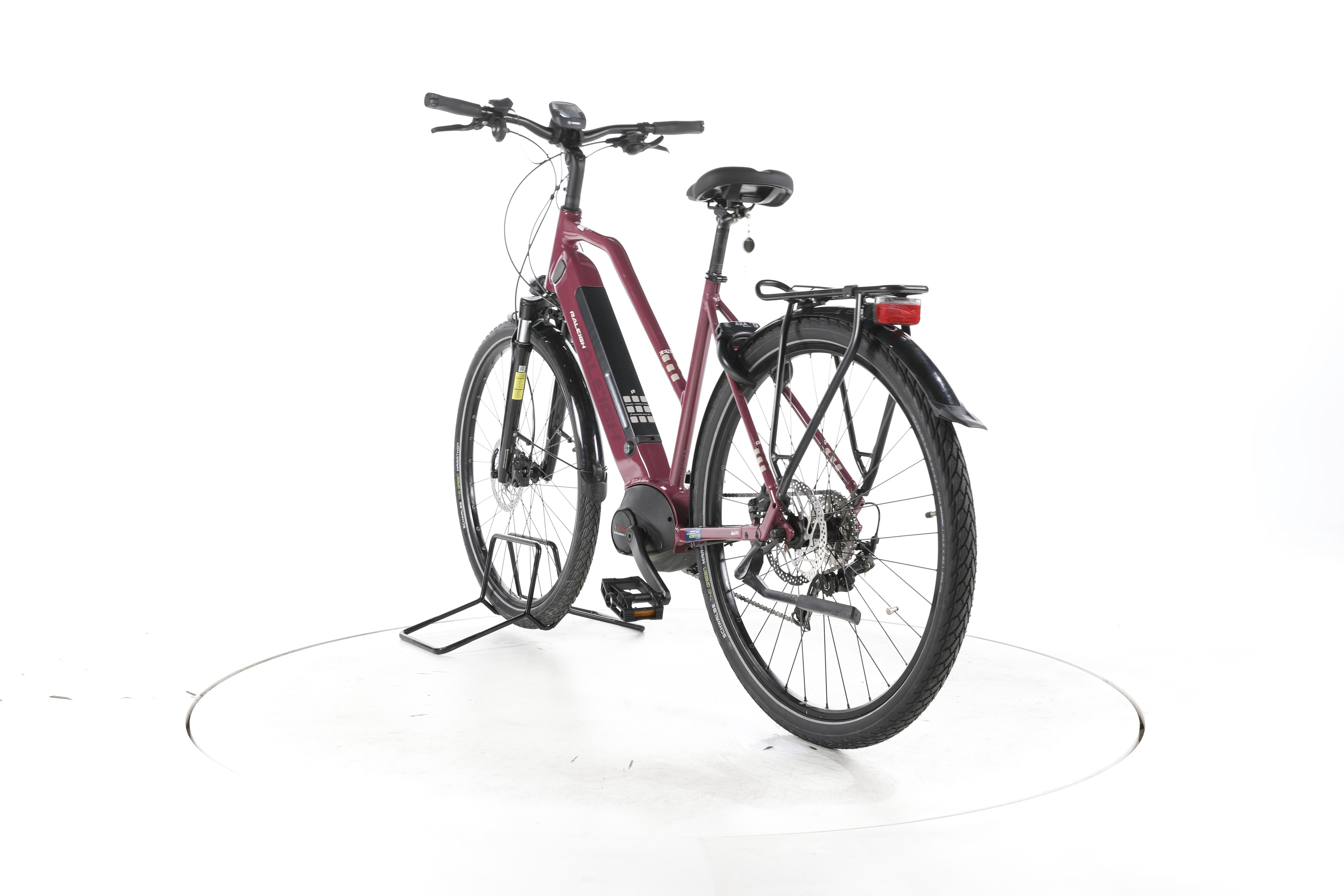 Raleigh Kent 9 Trekking E-Bike - Image 9