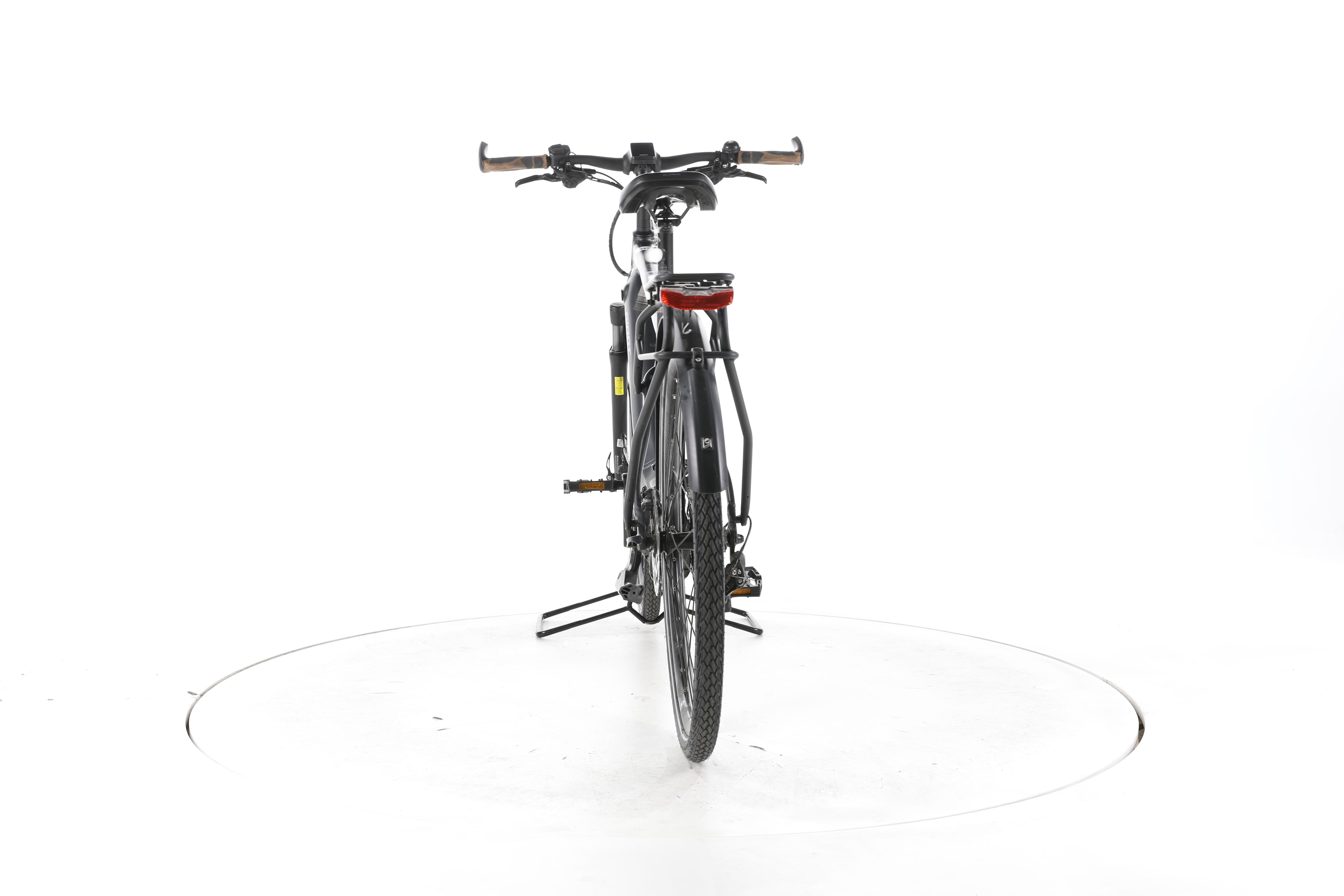 Giant Explore E+ 1 Trekking E-Bike - Image 10