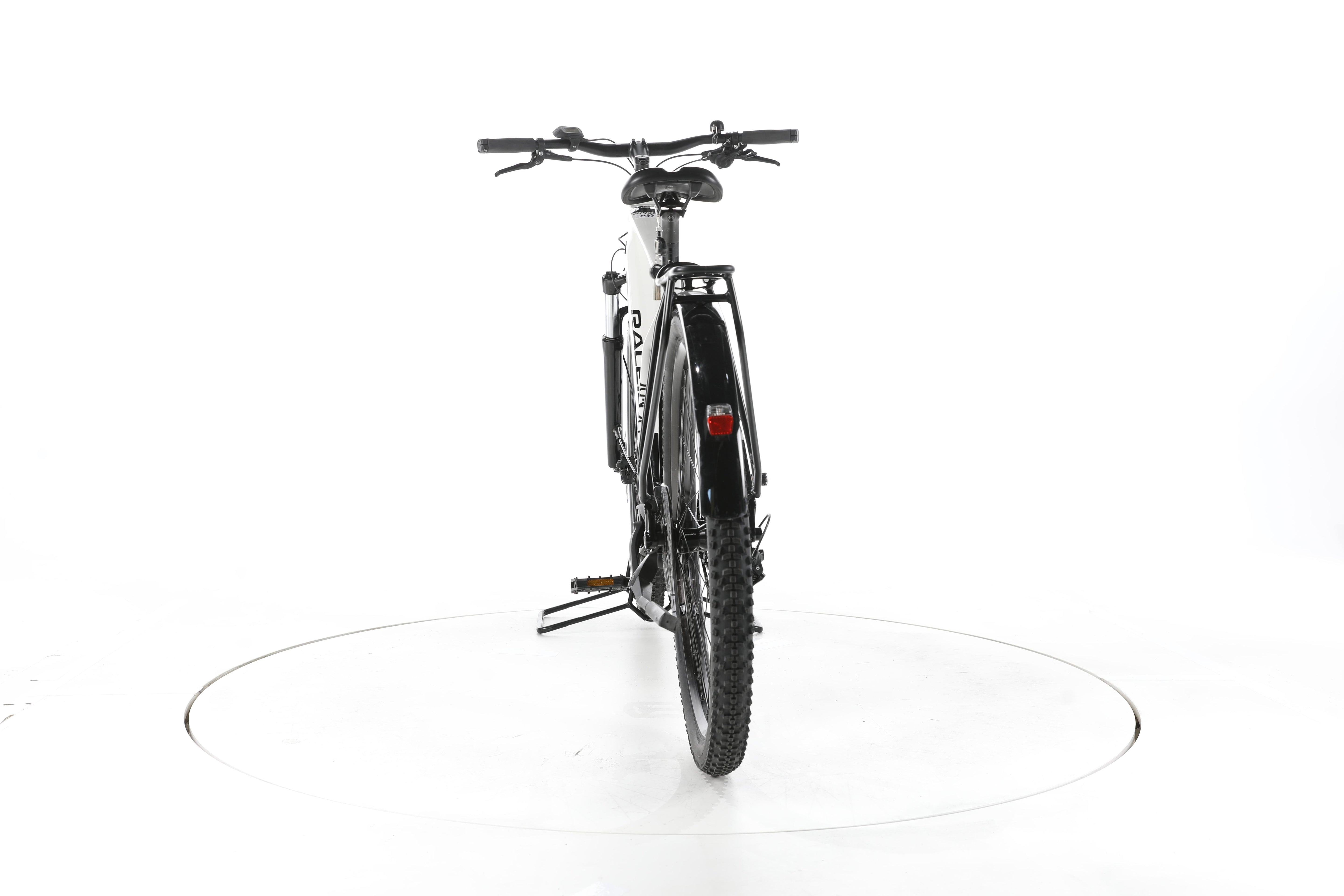 Raleigh Dundee 10 Trekking E-Bike - Image 10