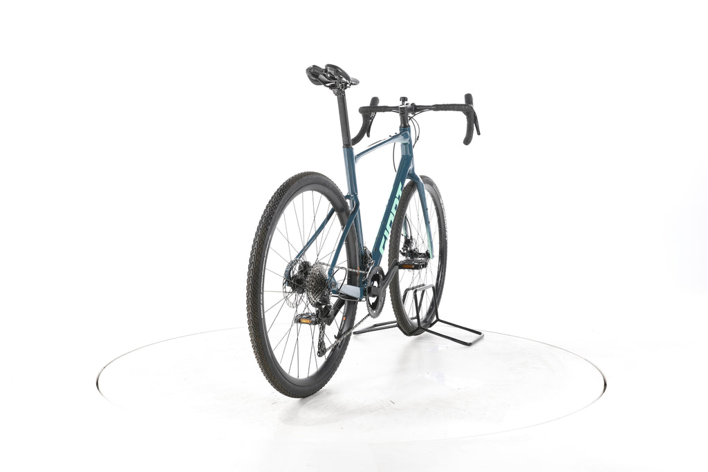 Giant Revolt 1 Gravelbike 2024 - Image 11