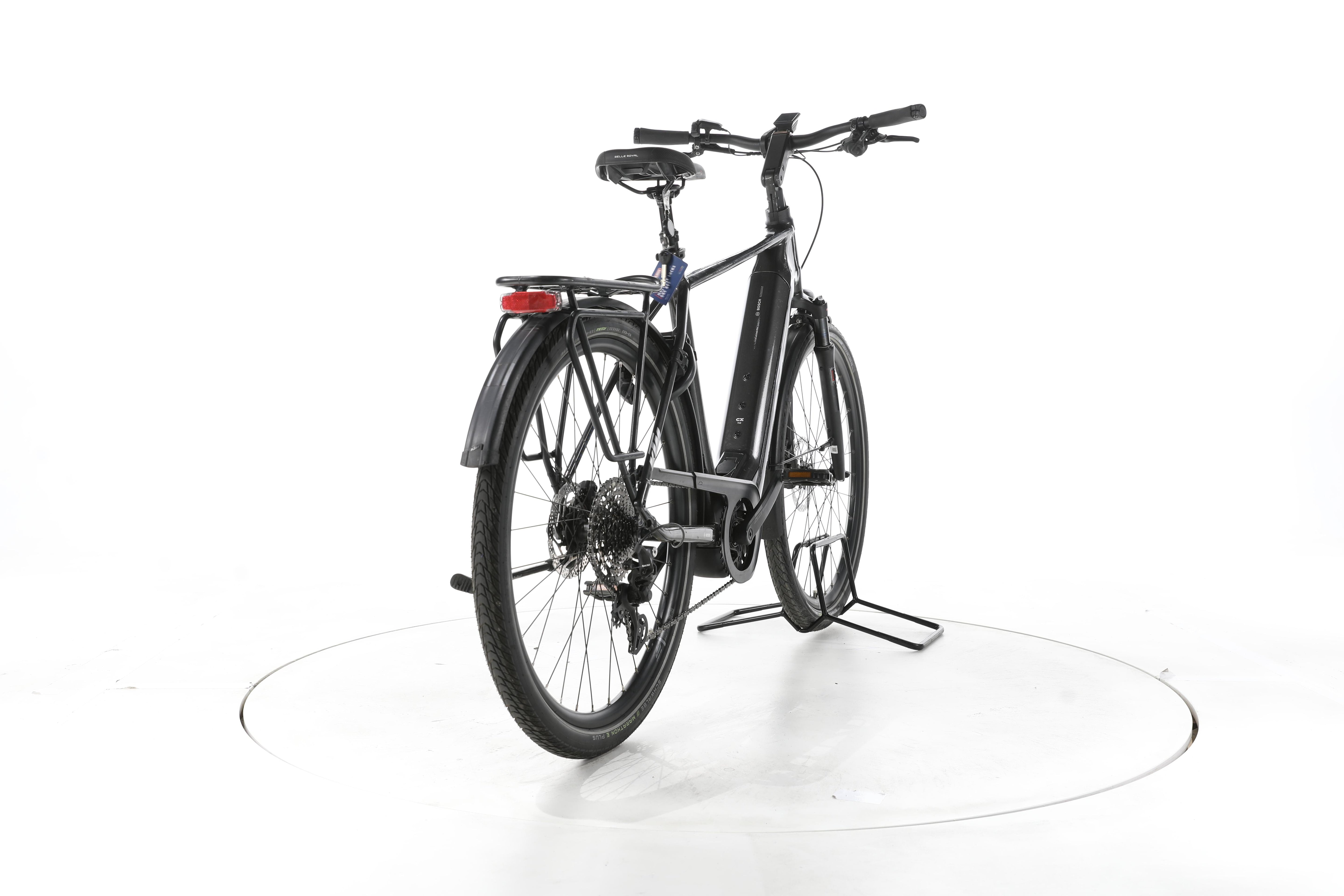 KTM Macina Style 730 Trekking E-Bike - Image 11