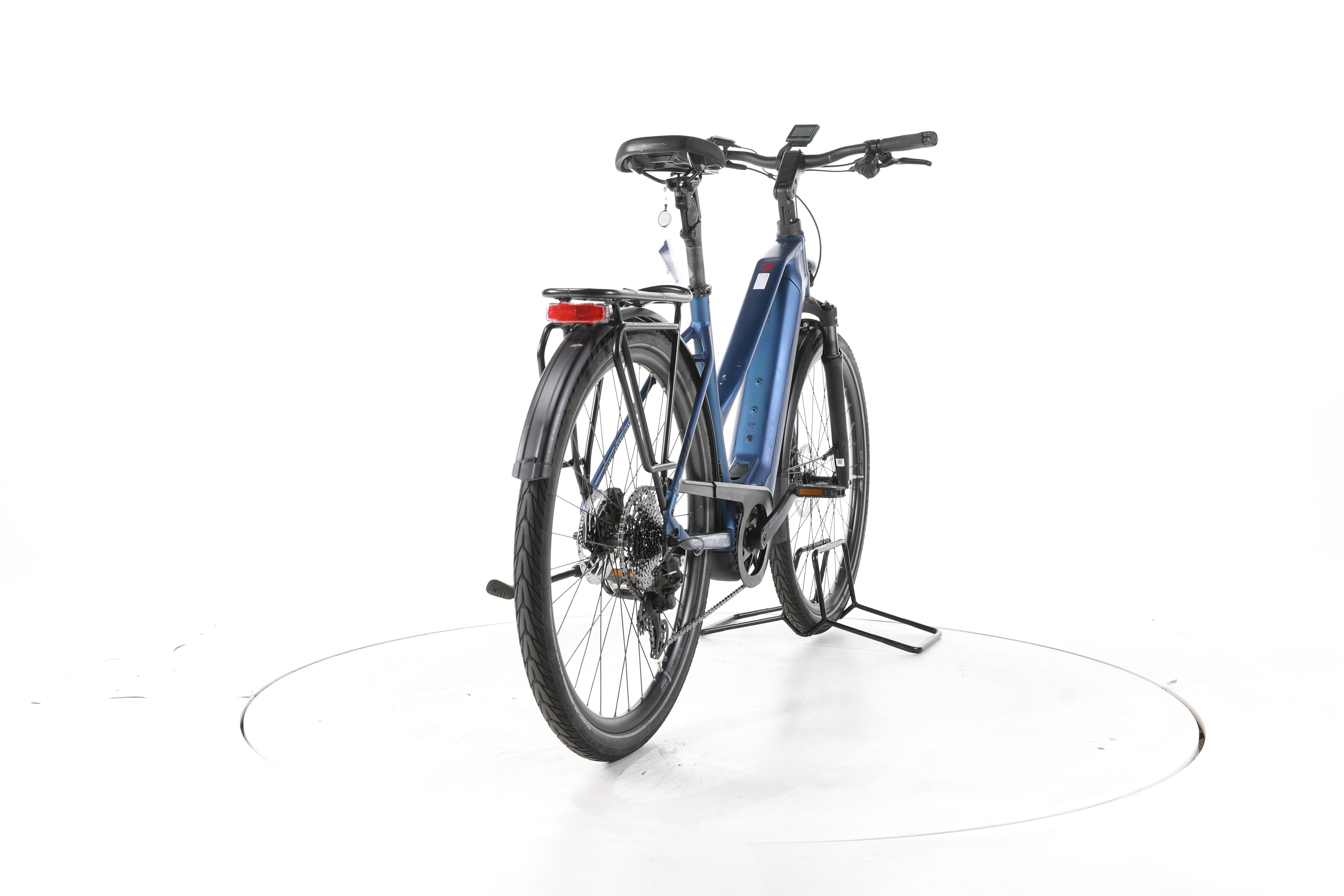 KTM Macina Style 730 Trekking E-Bike - Image 11
