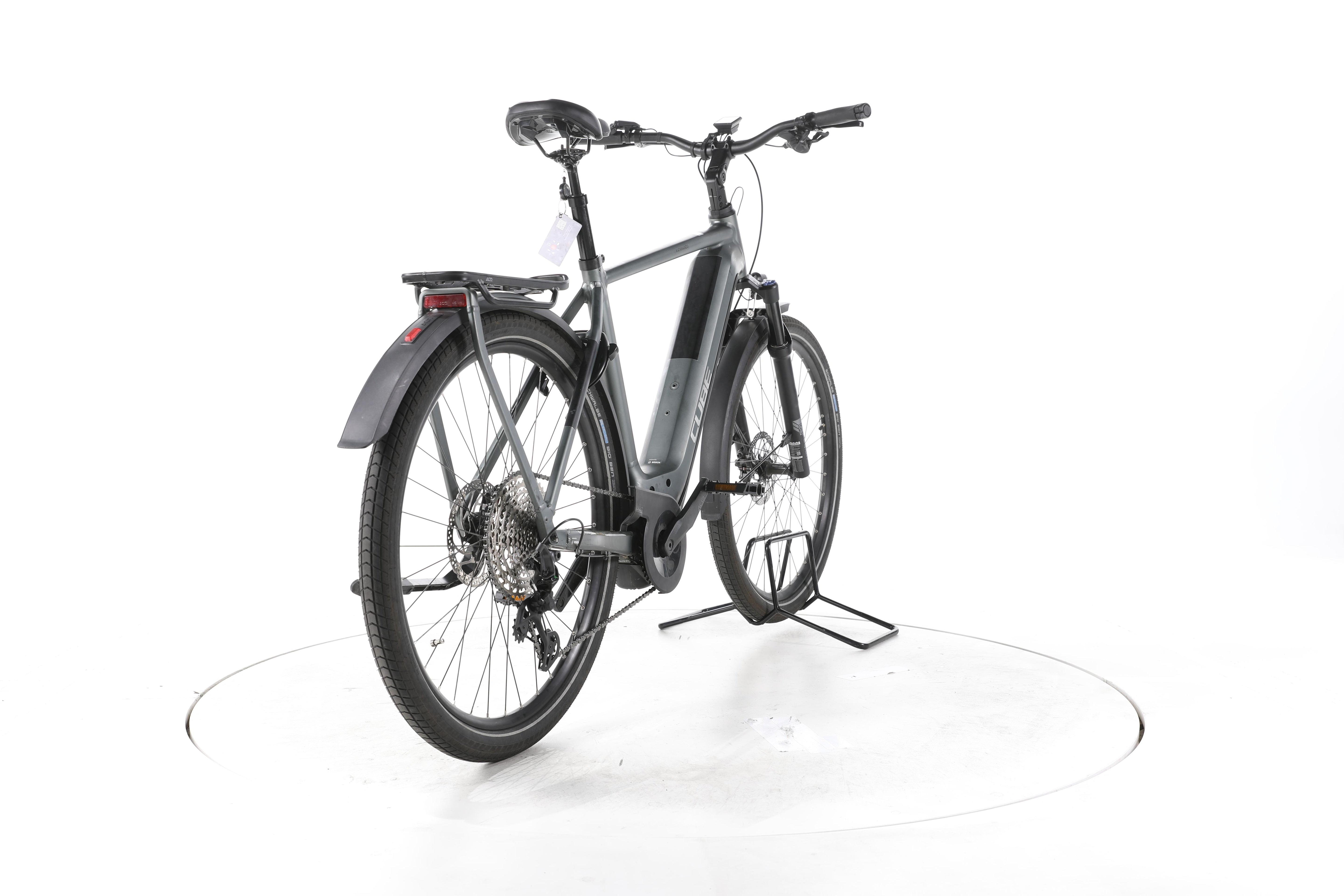 Cube Kathmandu Hybrid Pro Trekking E-Bike - Image 11