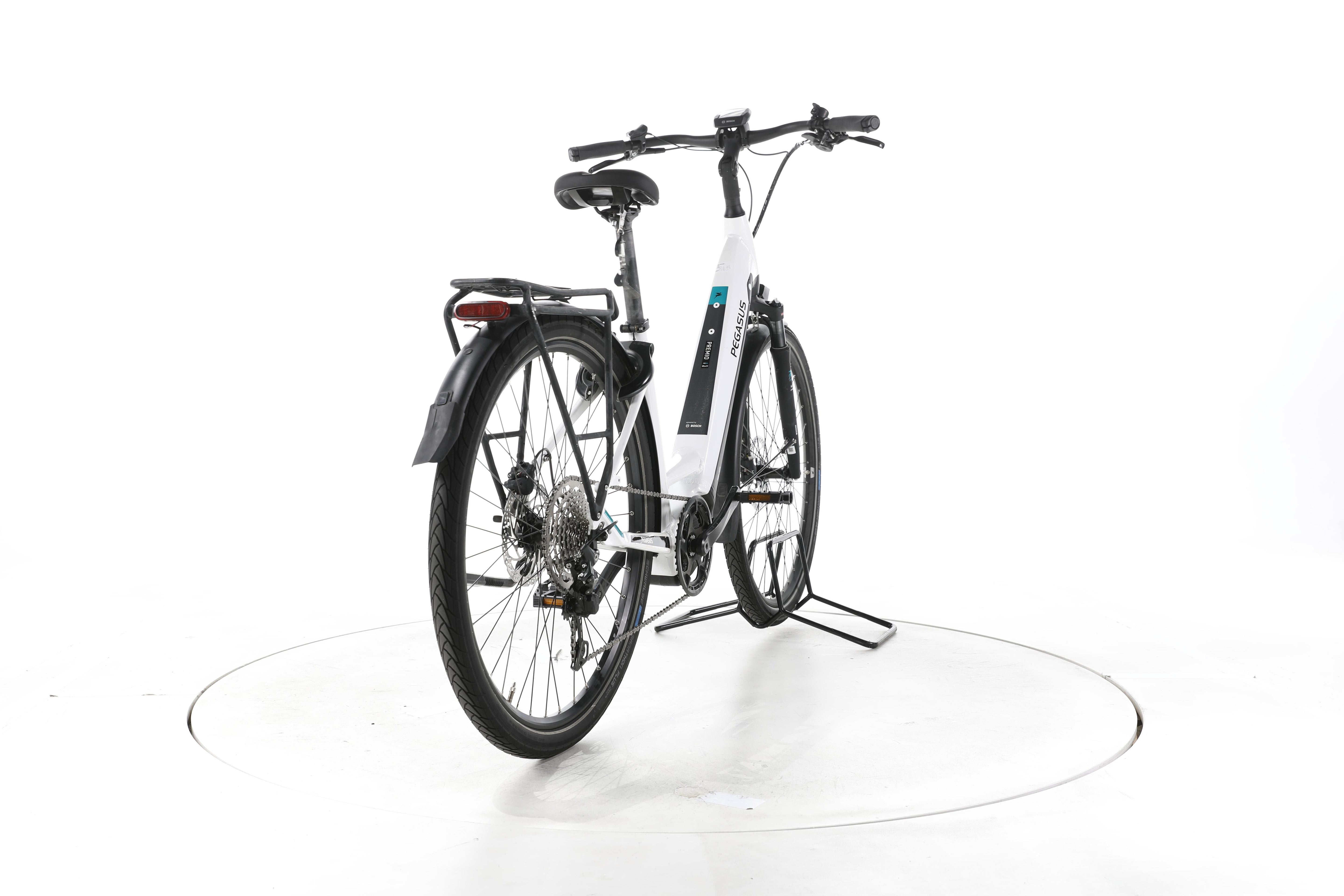 Pegasus Premio Evo Lite Trekking E-Bike Tiefeinsteiger - Image 11