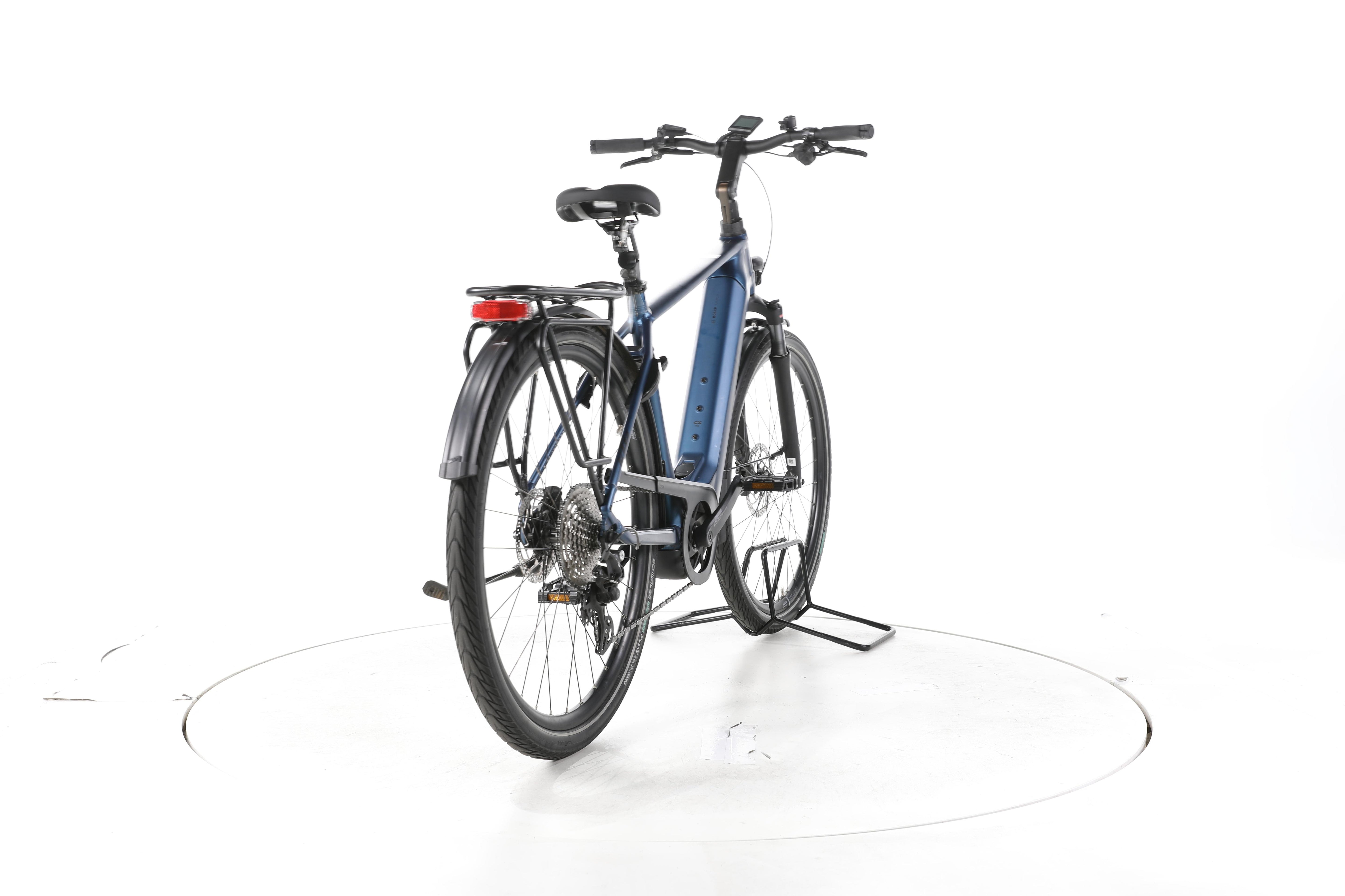 KTM Macina Style 730 Trekking E-Bike - Image 11