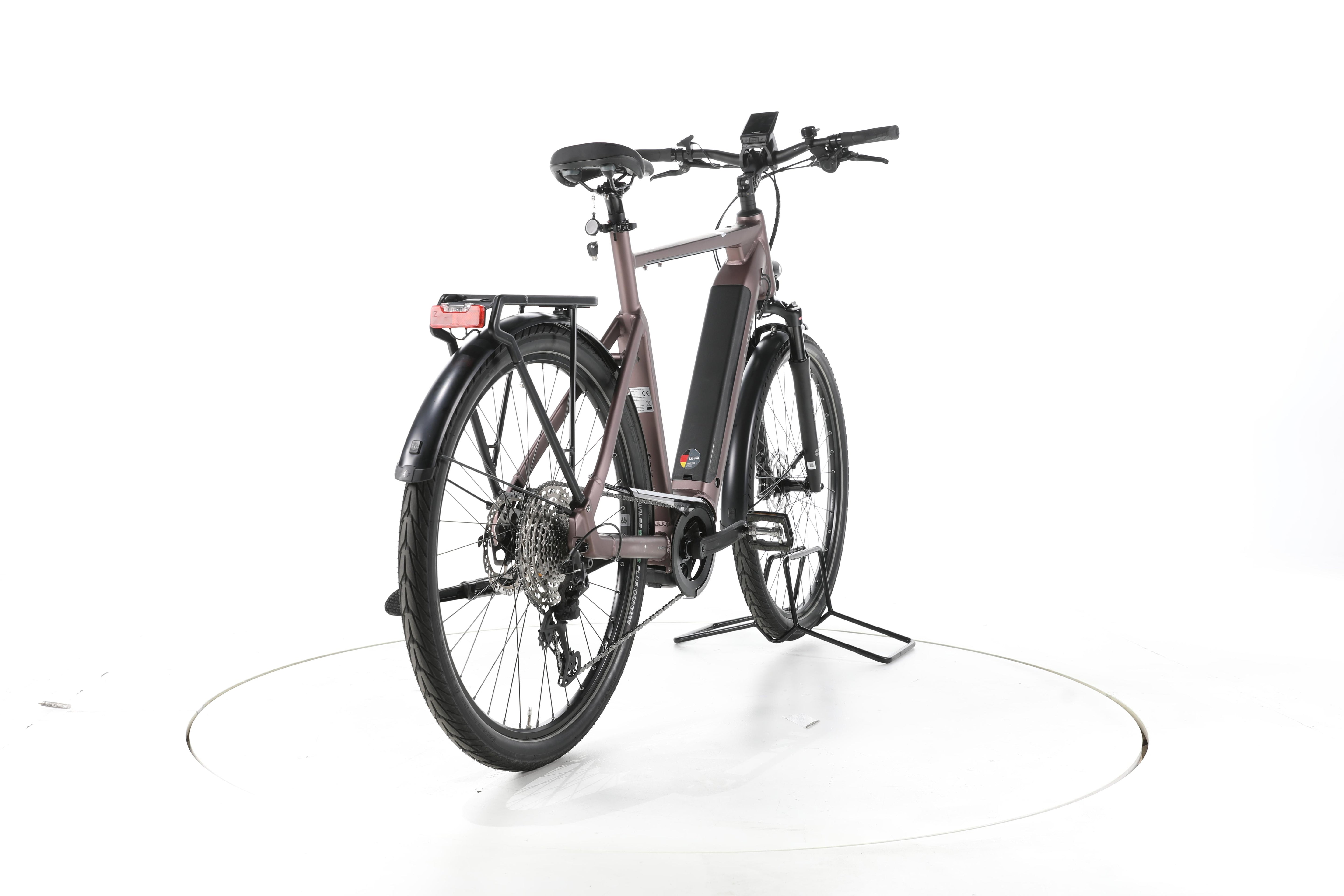 Carver Route E.540 Trekking E-Bike - Image 11