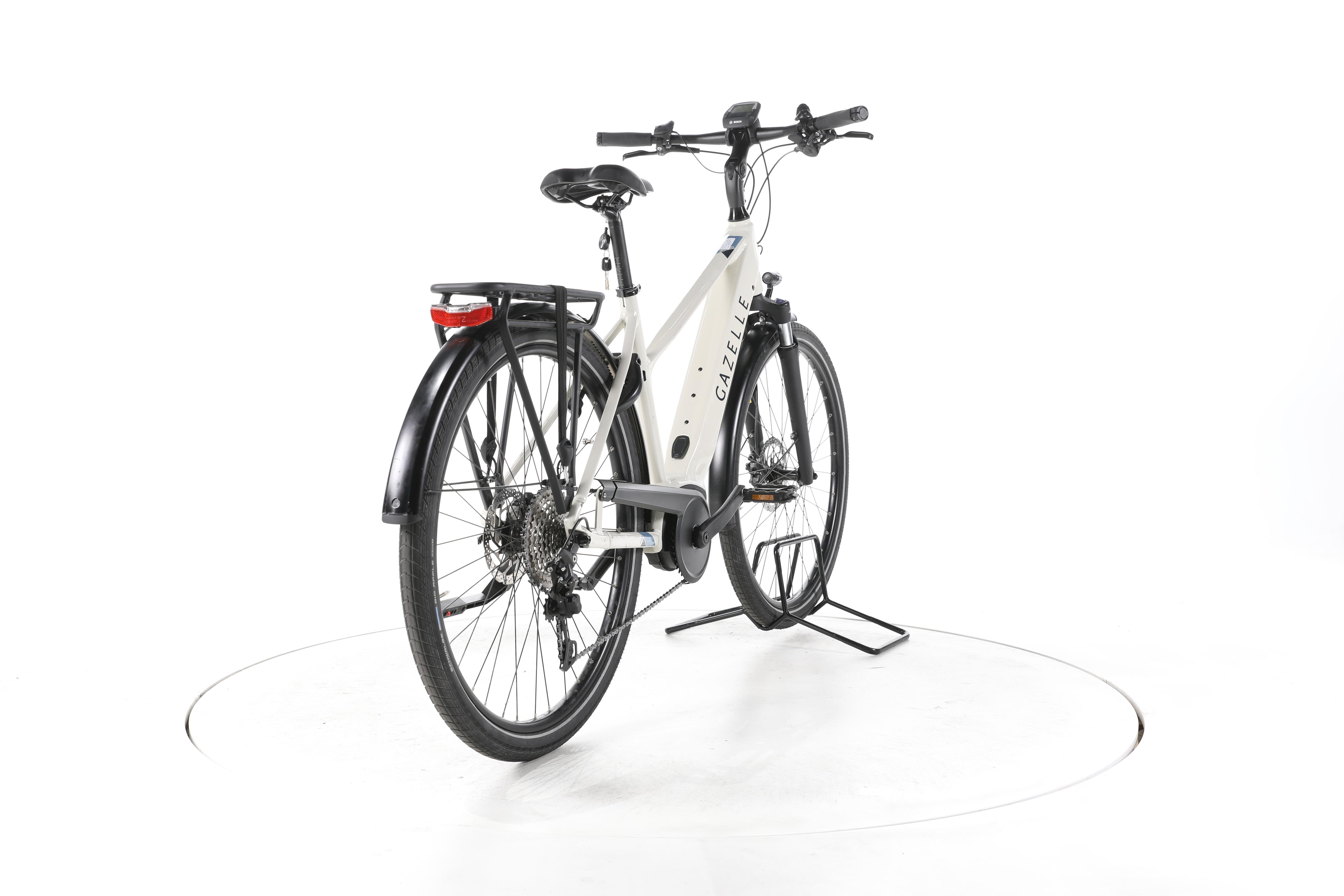 Gazelle Medeo T10 HMB Trekking E-Bike - Image 11