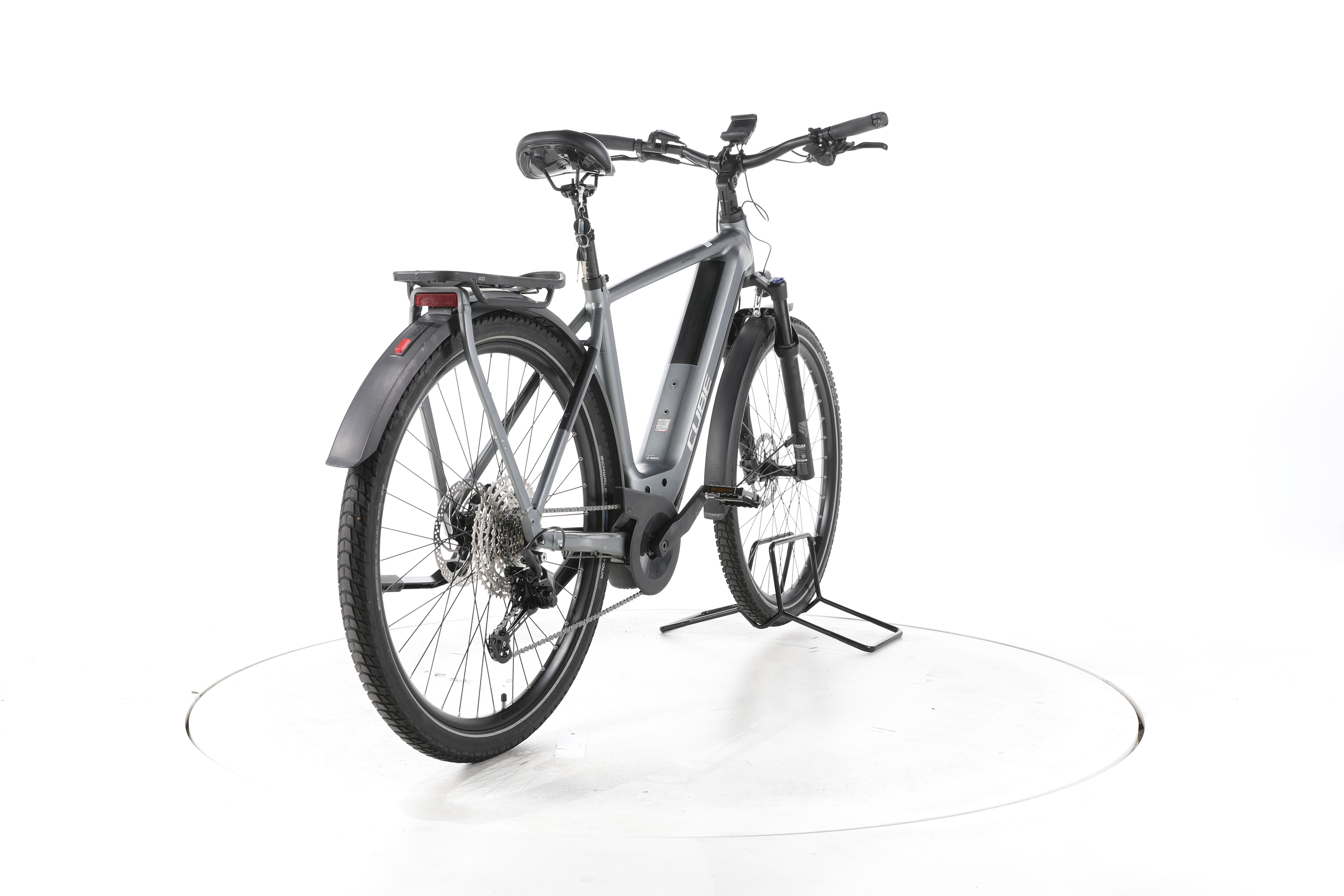 Cube Kathmandu Hybrid Pro Trekking E-Bike - Image 11