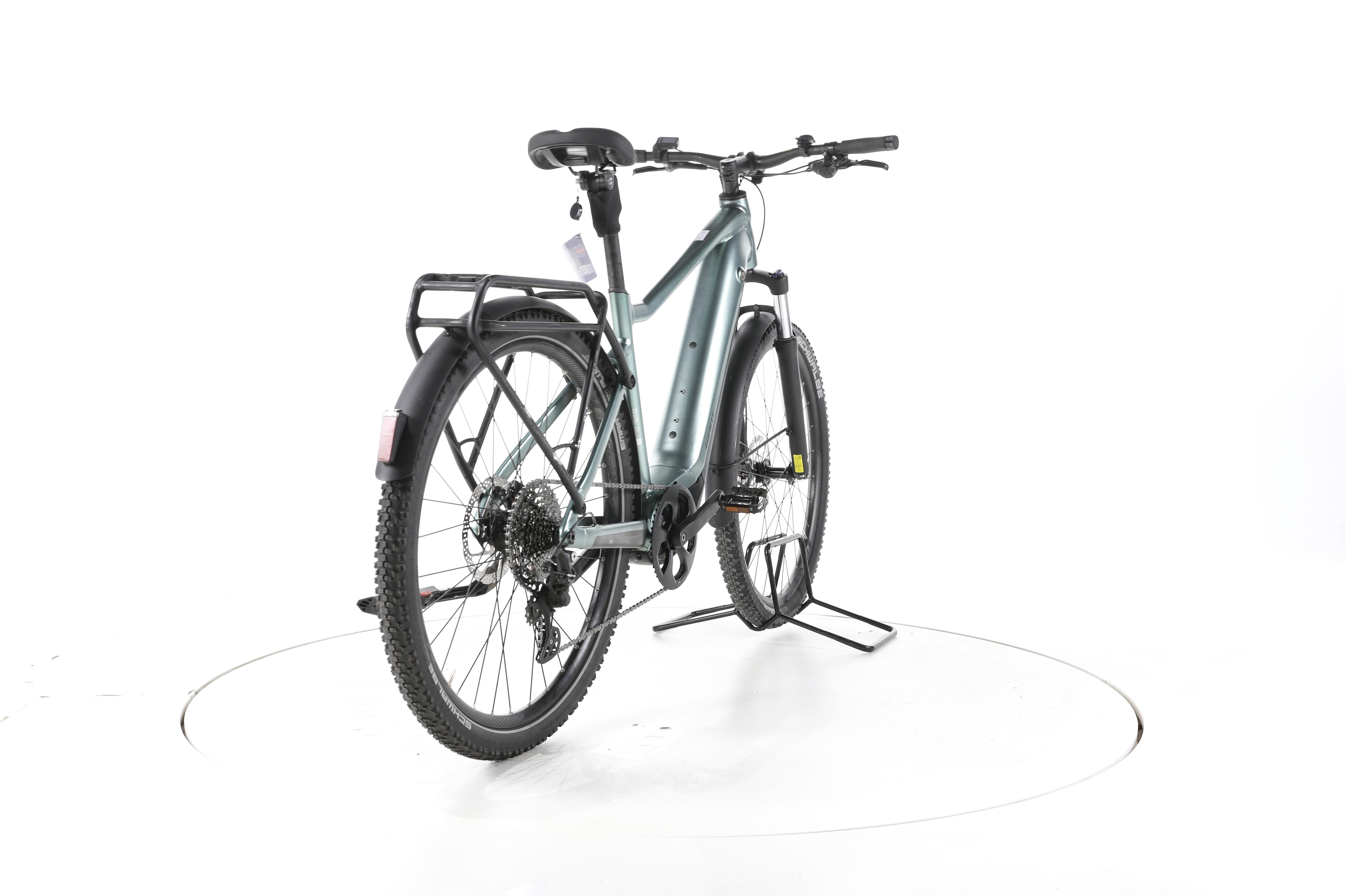 Giant Explore E+ 1 Trekking E-Bike - Image 11