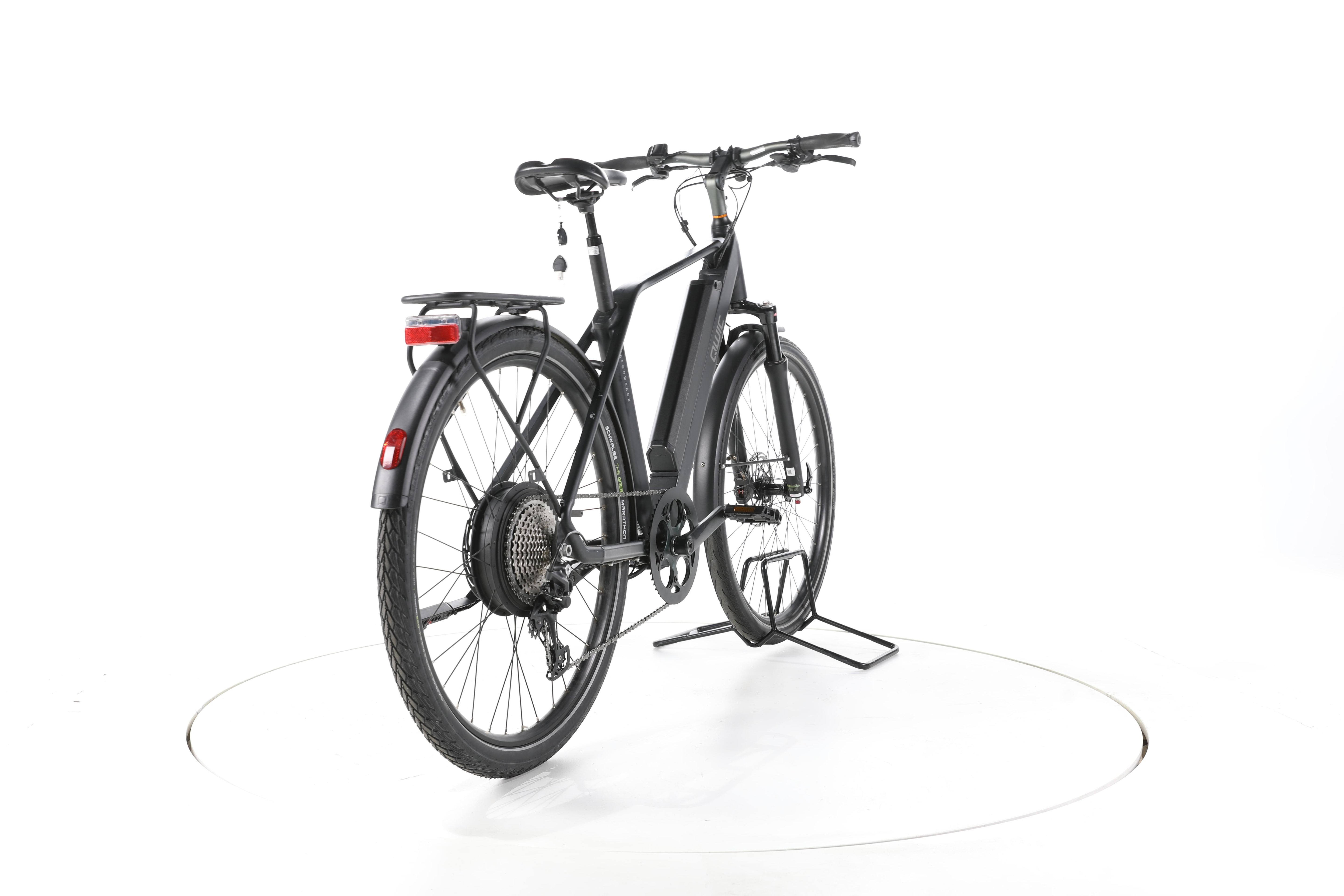 QWIC Performance RD11 Trekking E-Bike - Image 11