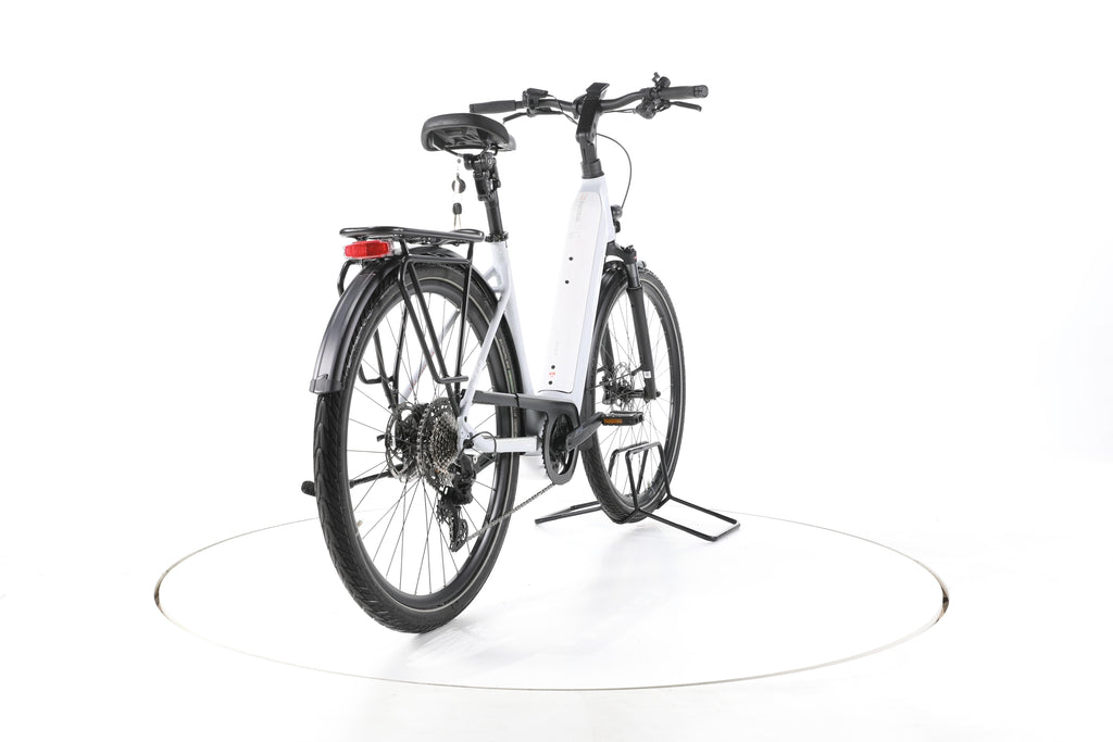 KTM Macina Style Pro Trekking E-Bike Tiefeinsteiger - Image 11