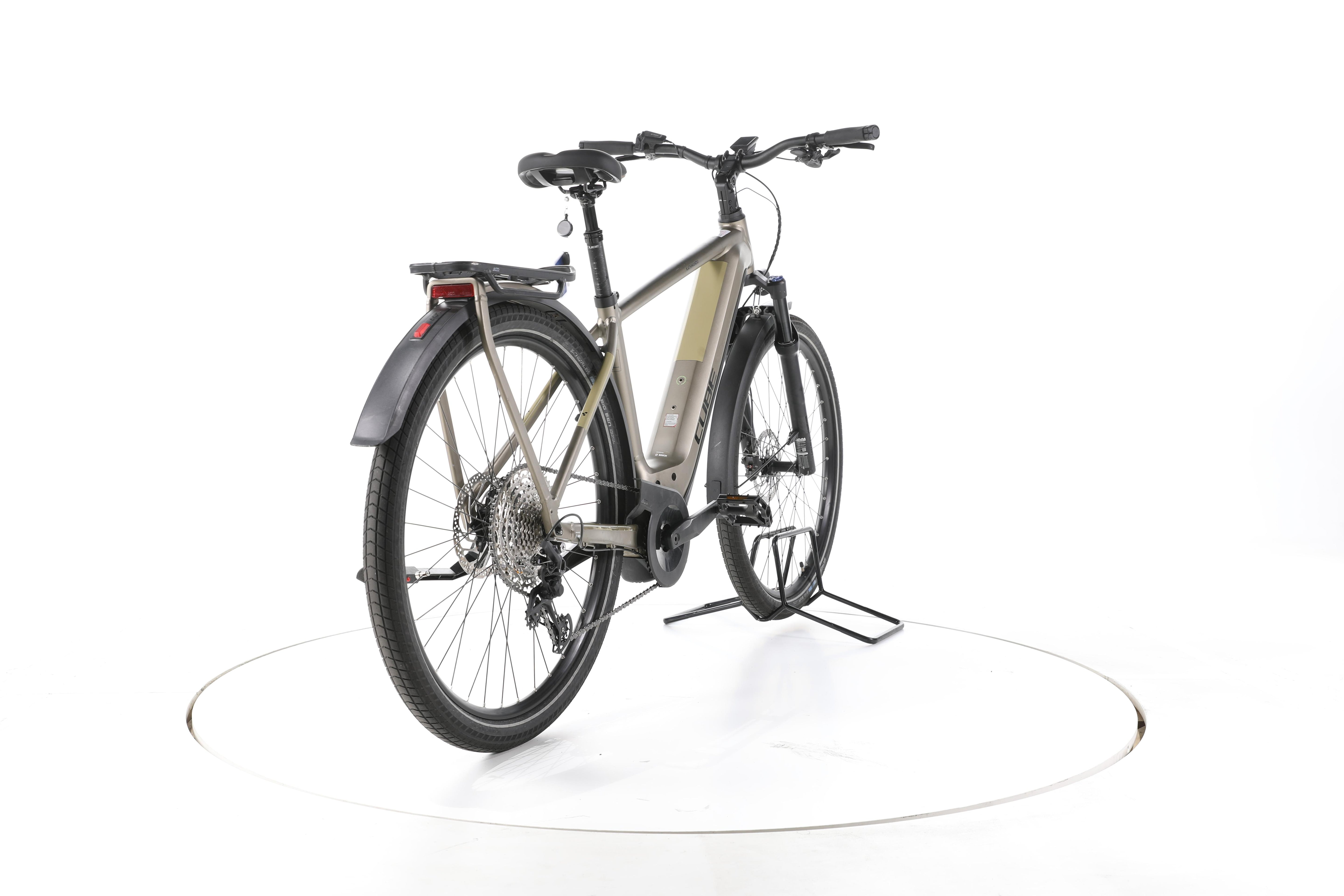 Cube Kathmandu Hybrid Pro Trekking E-Bike - Image 11