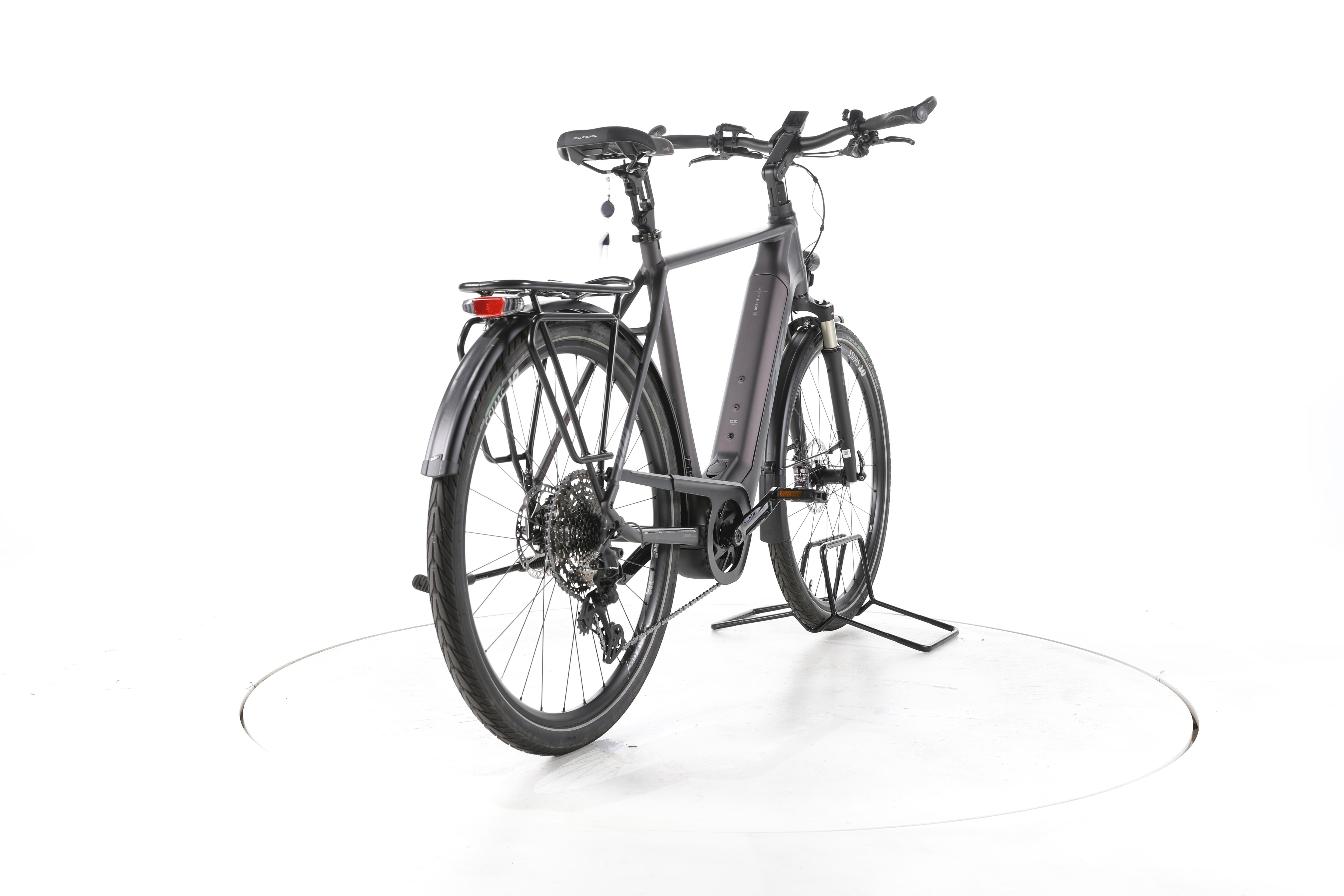 KTM Macina Style 710 Trekking E-Bike - Image 11
