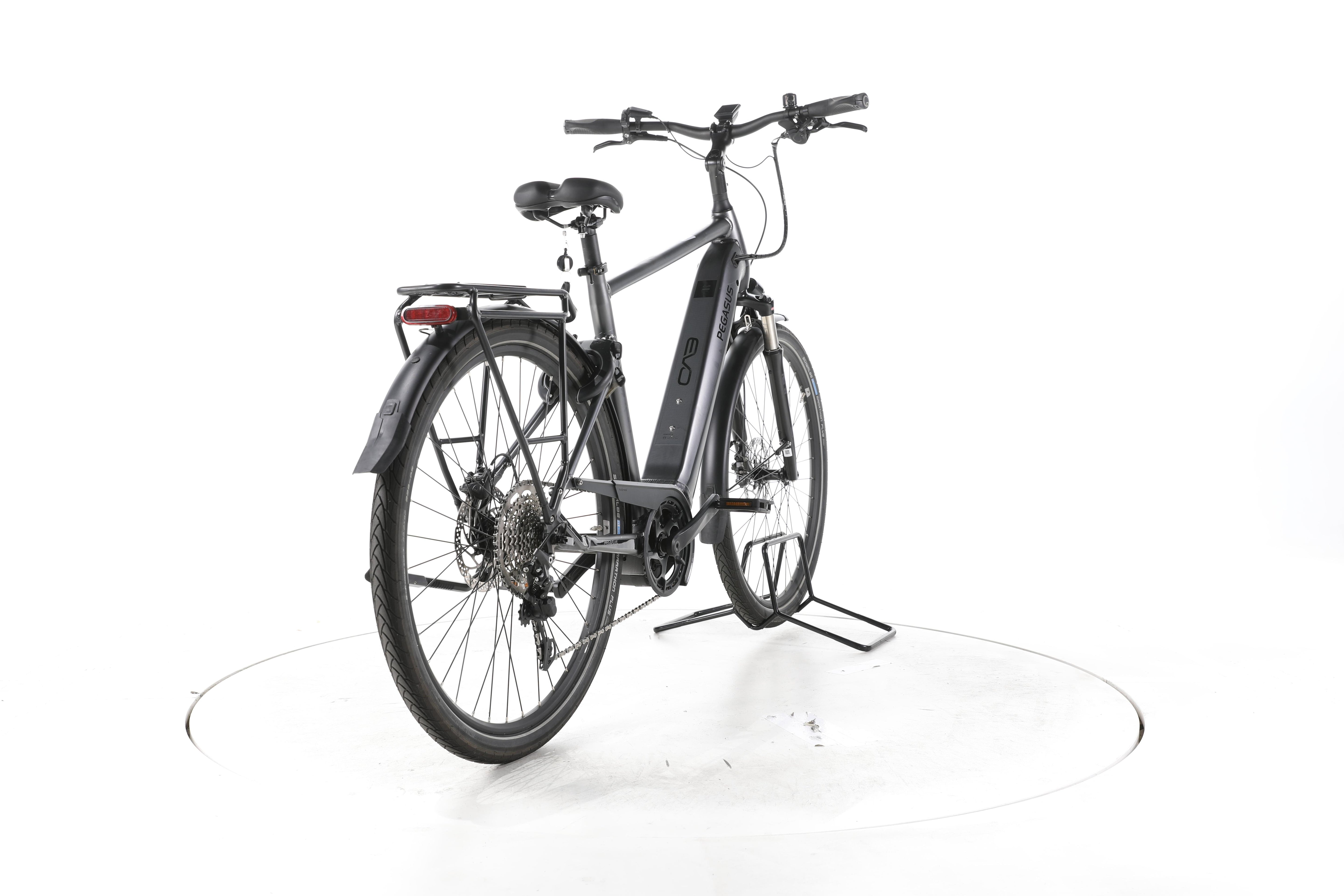 Pegasus Premio Evo 10 Lite Trekking E-Bike - Image 11