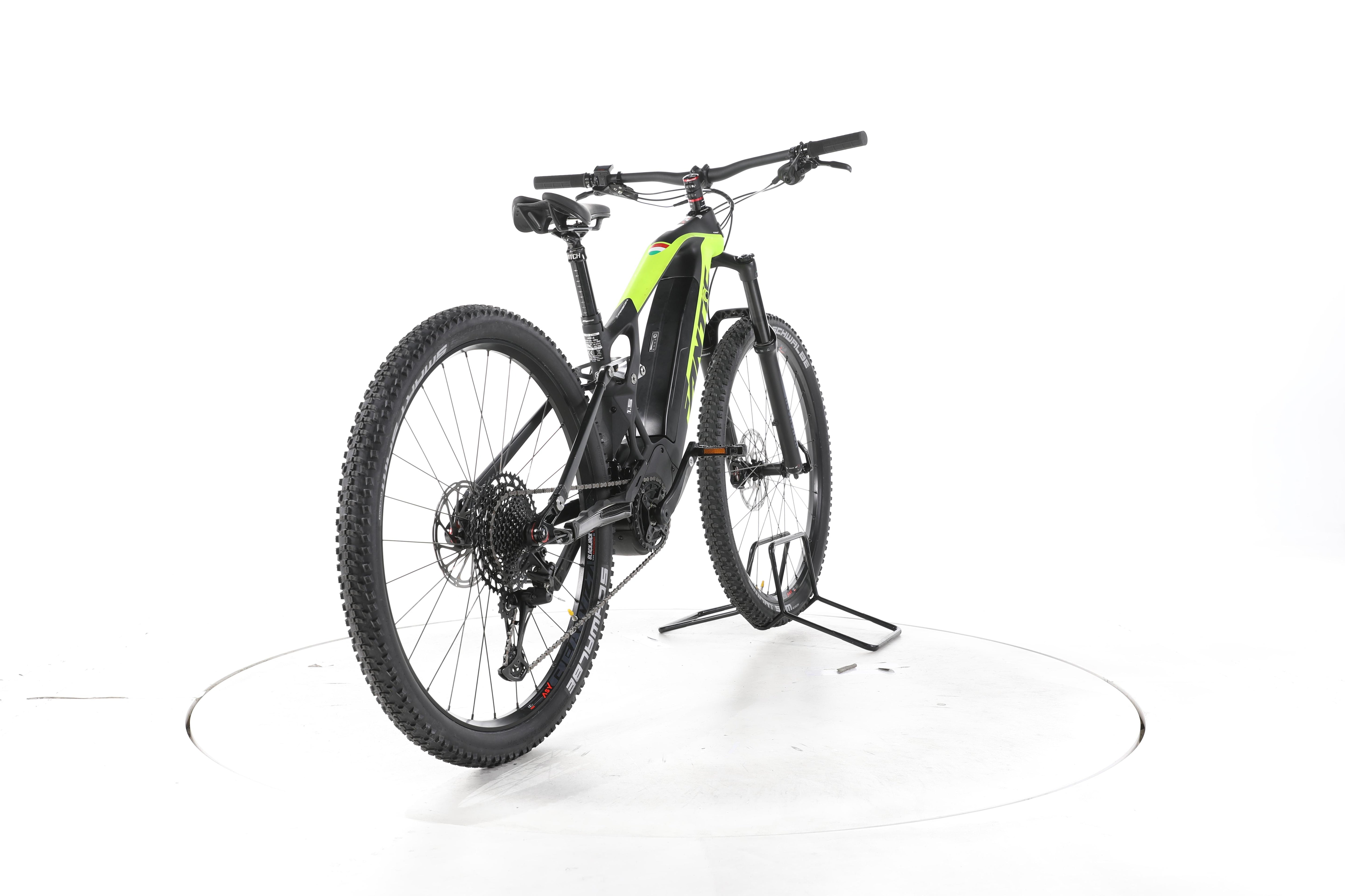 Fantic Fantic XTF 1.5 E-Bike Fully Carbon - Image 11