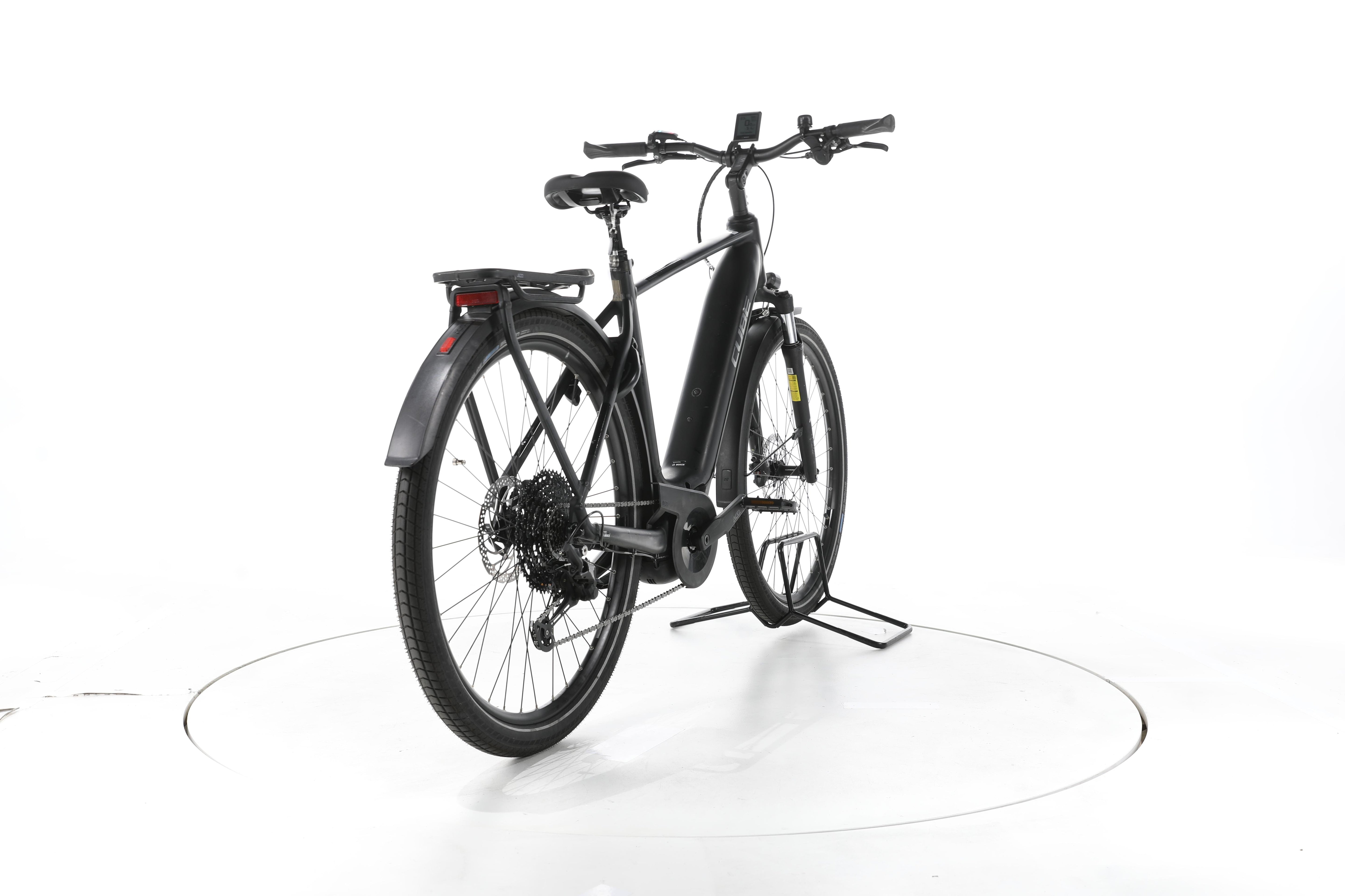 Cube Touring Hybrid Pro Trekking E-Bike - Image 11