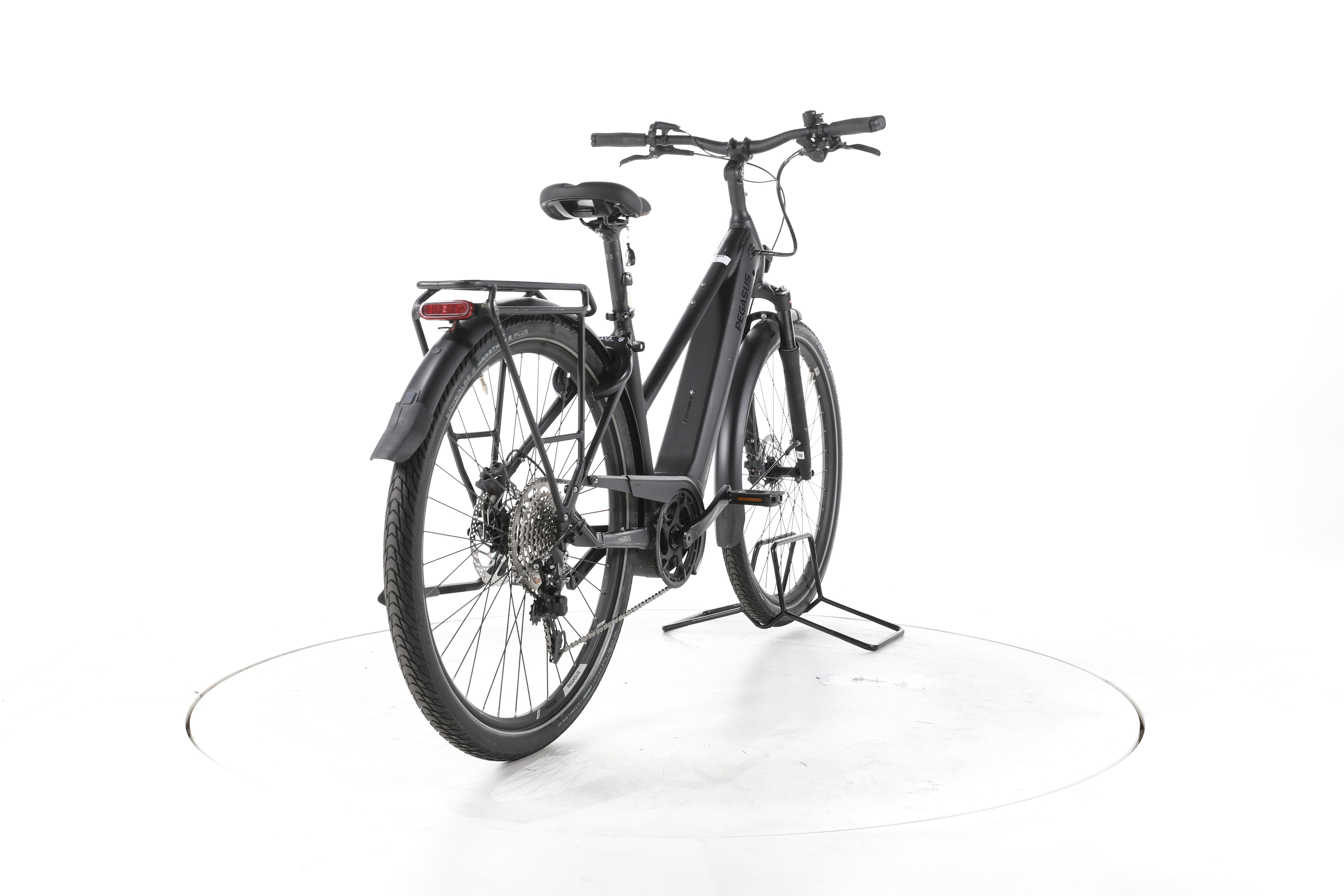 Pegasus Premio Evo 10 Trekking E-Bike - Image 11