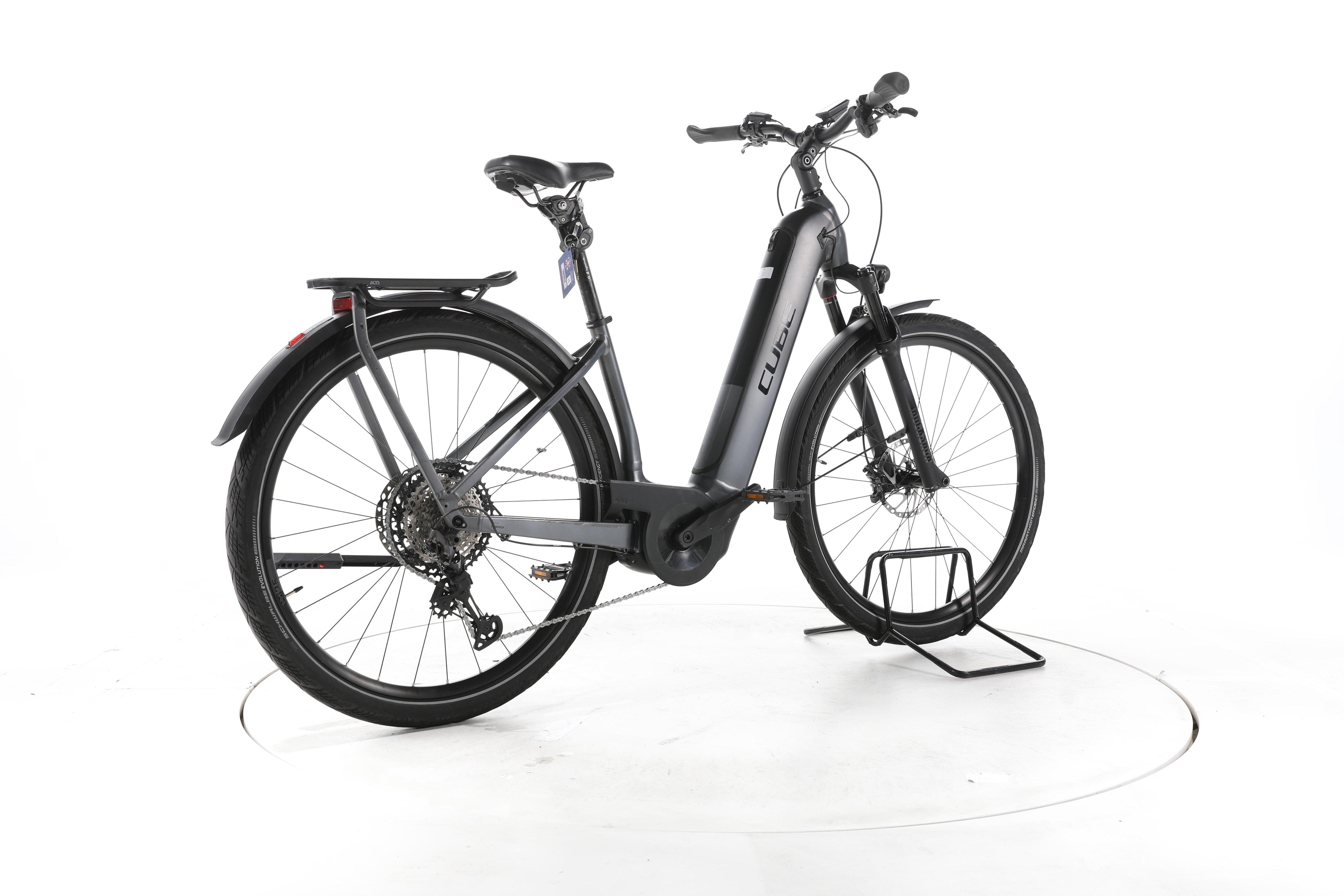 Cube Kathmandu Hybrid SLT Trekking E-Bike Tiefeinsteiger - Image 12