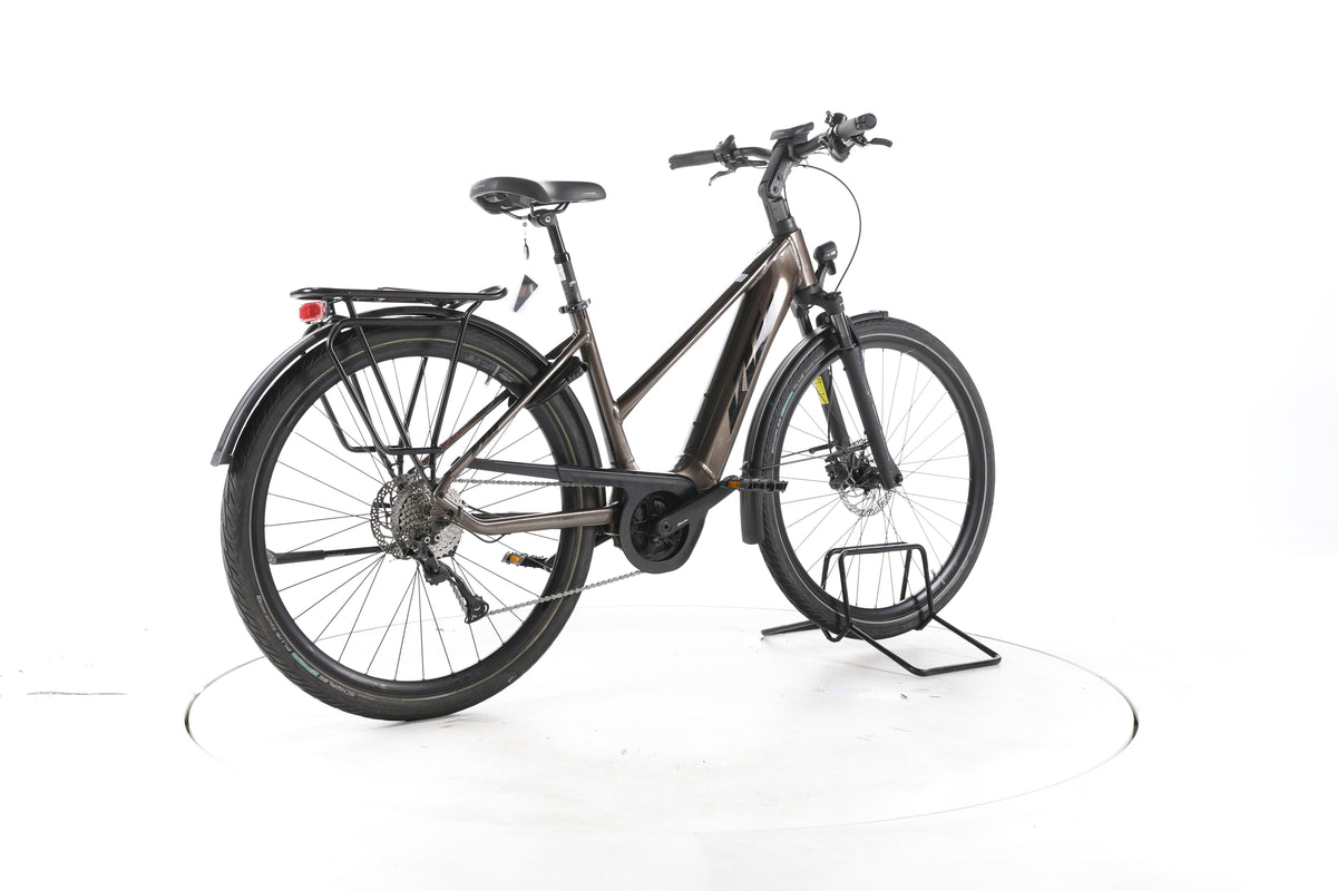 KTM Macina Tour P510 Trekking E-Bike - Image 12