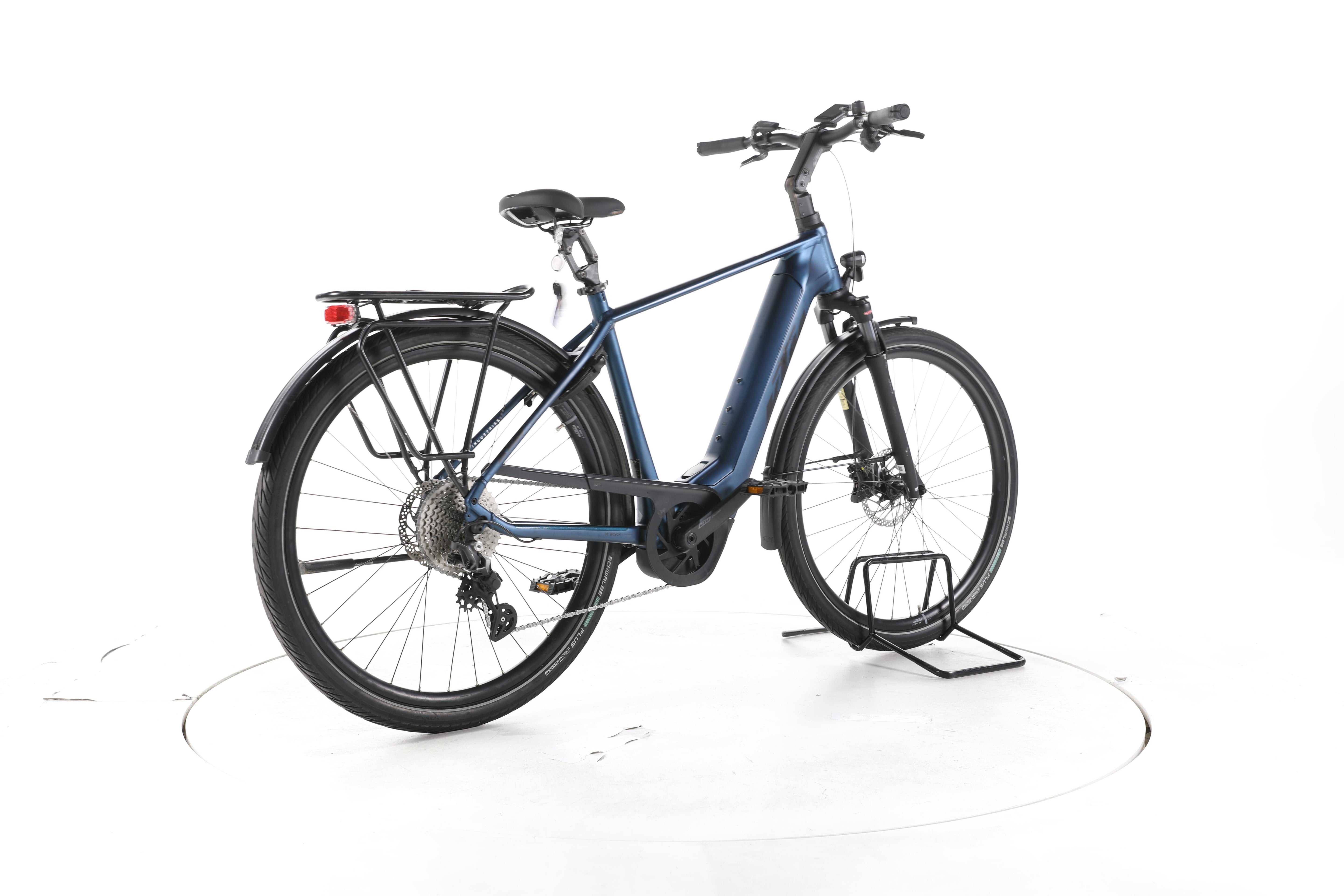 KTM Macina Style 730 Trekking E-Bike - Image 12