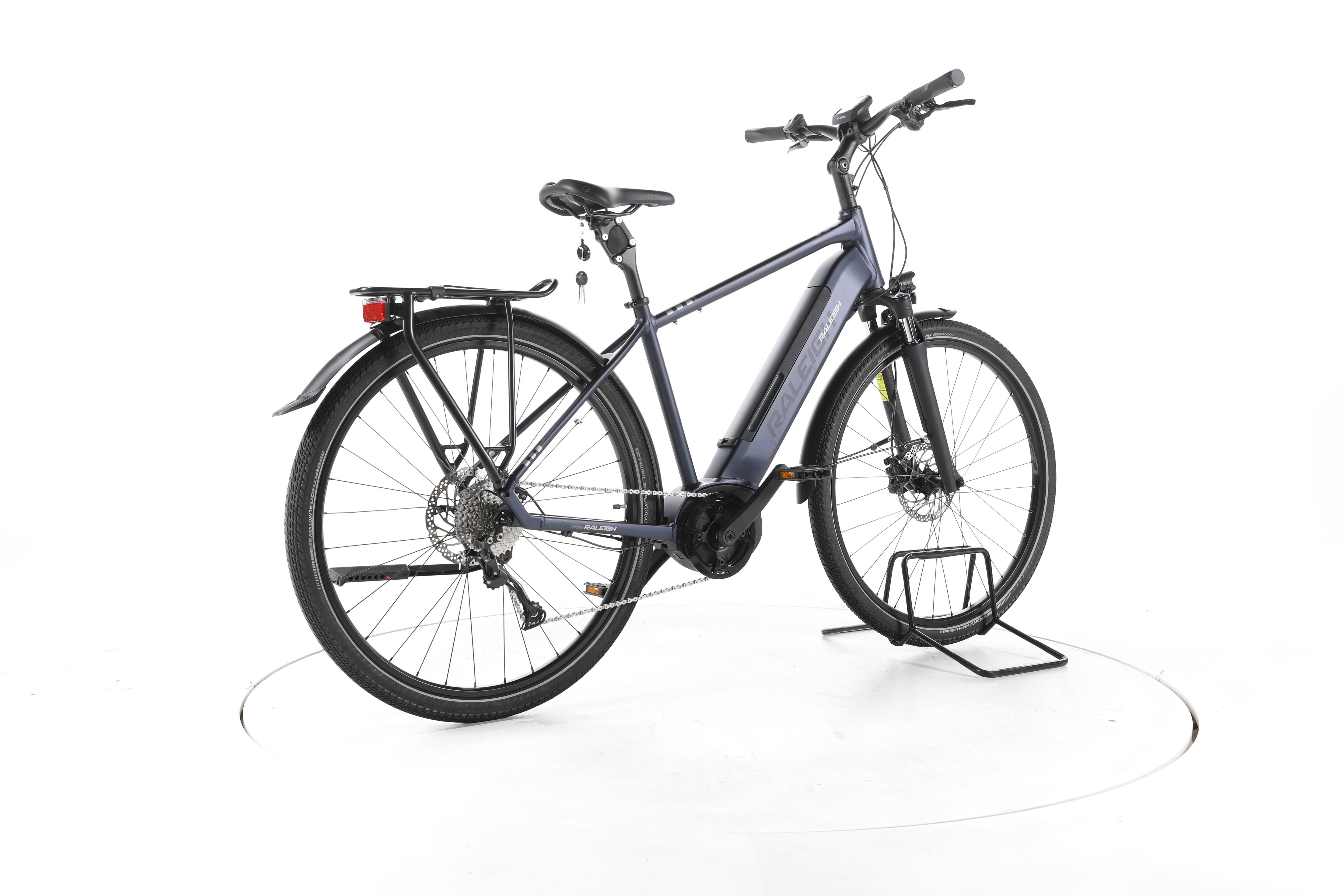 Raleigh Kent 9 Trekking E-Bike - Image 12