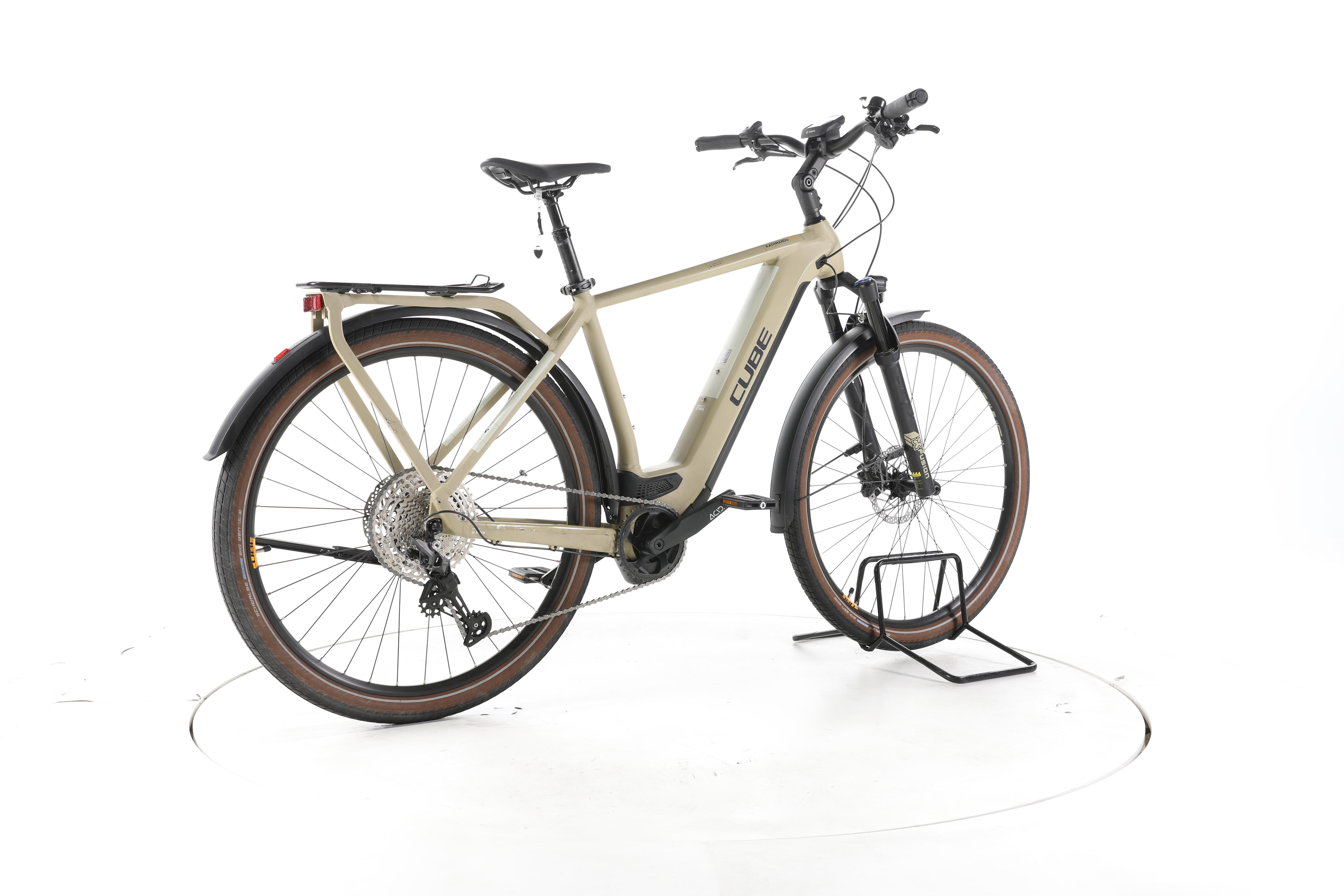 Cube Kathmandu Hybrid Pro Trekking E-Bike - Image 12