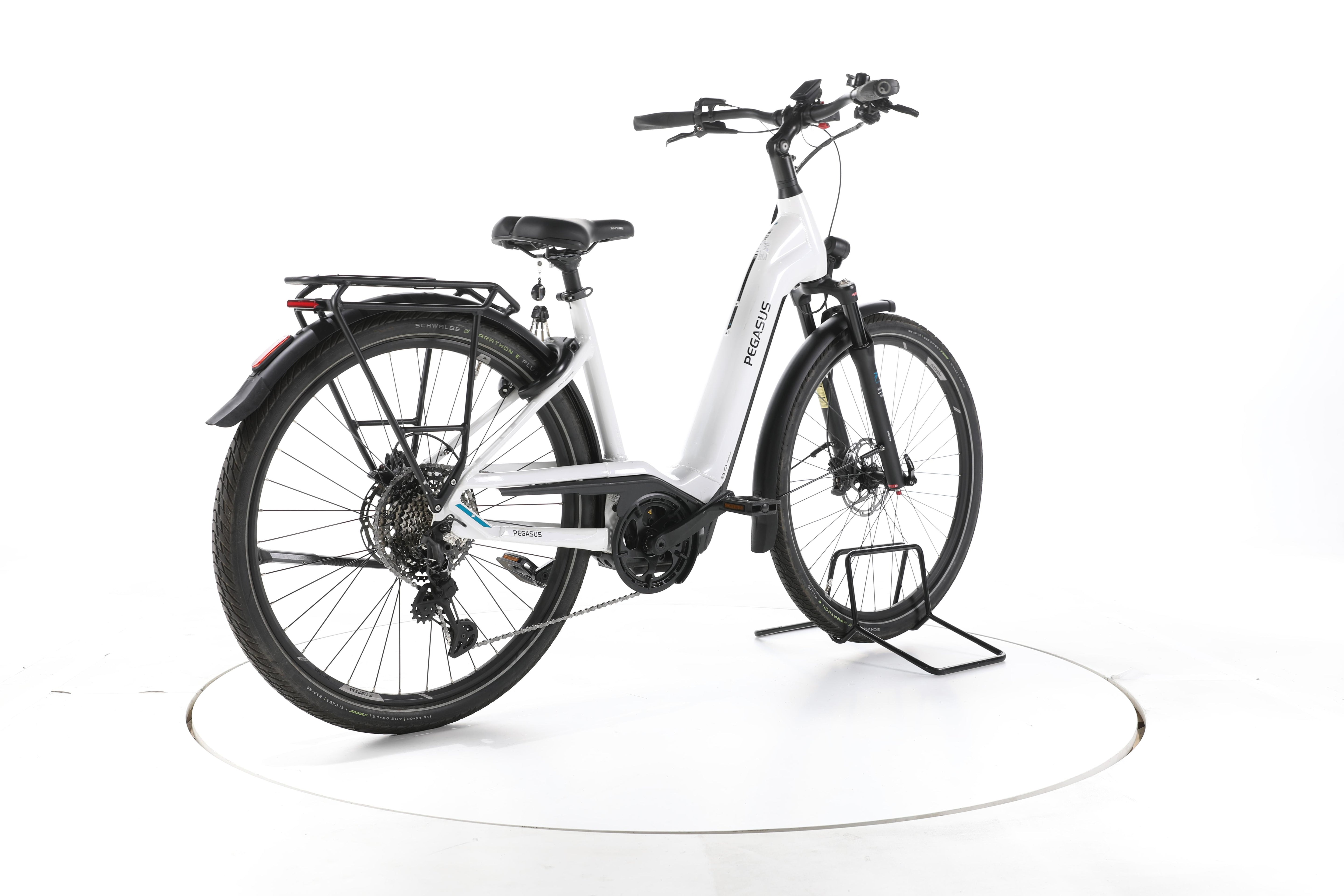 Pegasus Premio EVO 11 "40 Years" Trekking E-Bike Tiefeinsteiger - Image 12