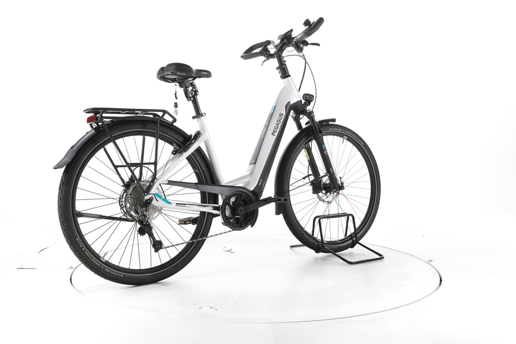 Pegasus Premio EVO Lite Trekking E-Bike Tiefeinsteiger - Image 12