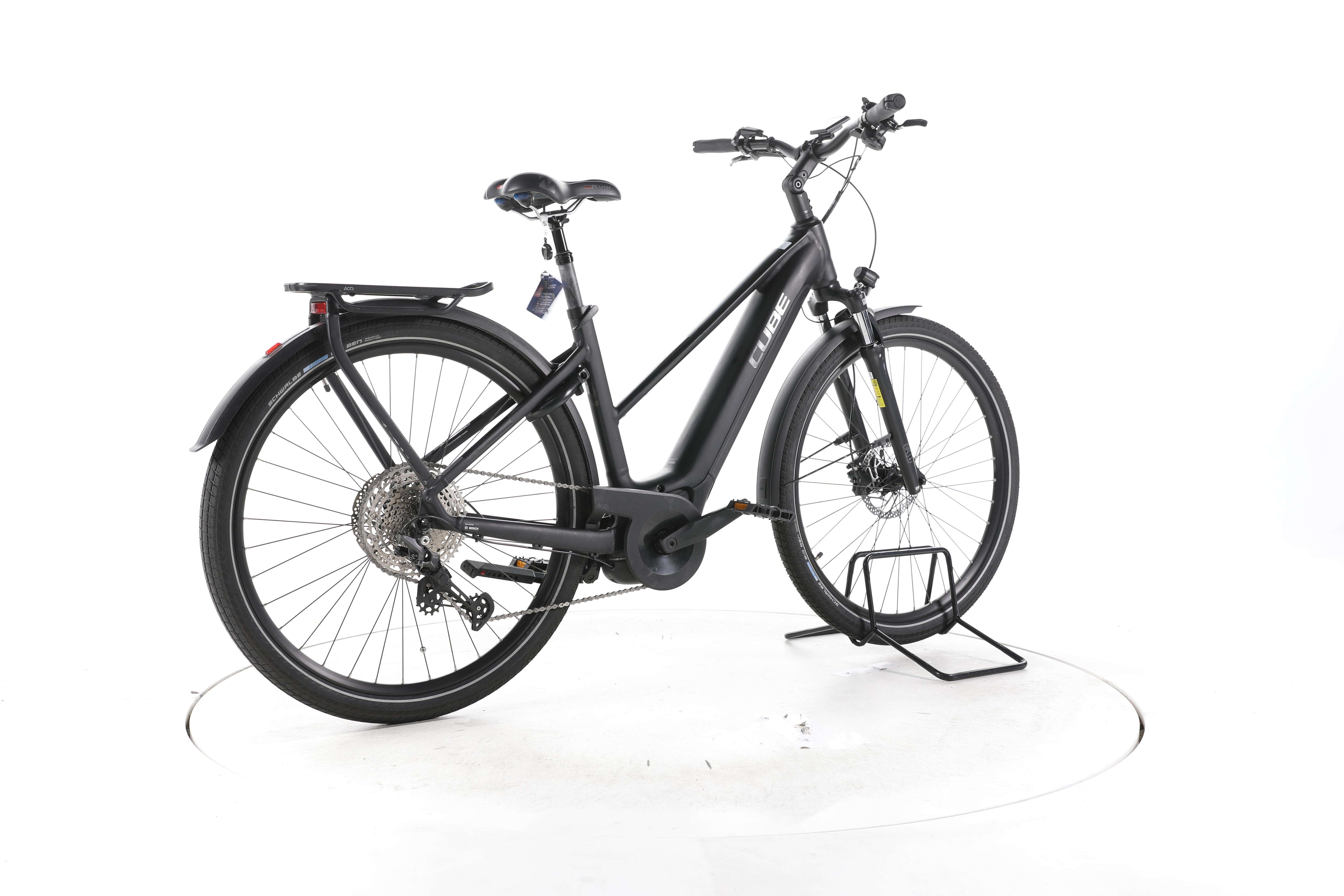 Cube Touring Hybrid Pro Trekking E-Bike - Image 12