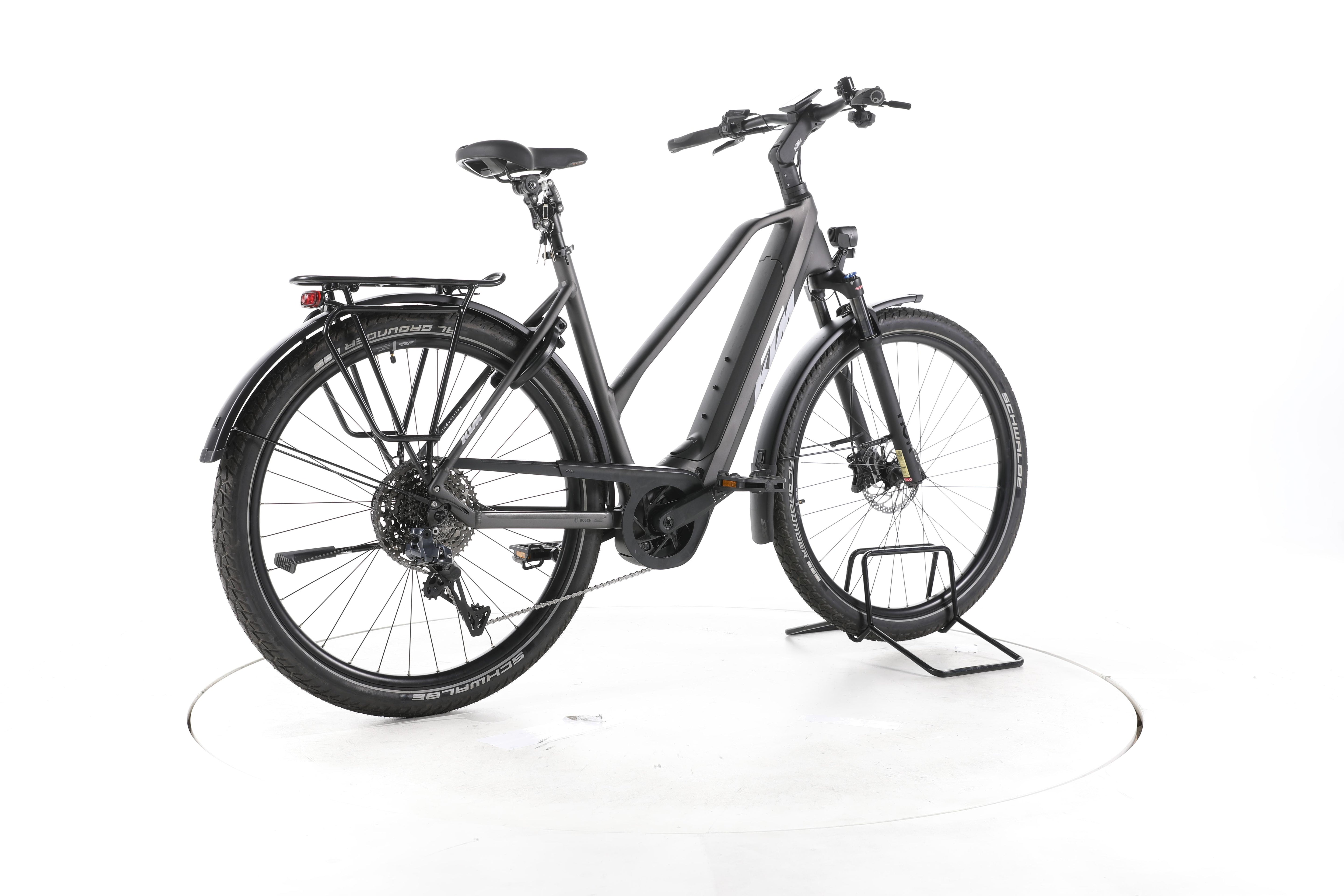 KTM Cento Plus Di2 Trekking E-Bike 2026 - Image 12