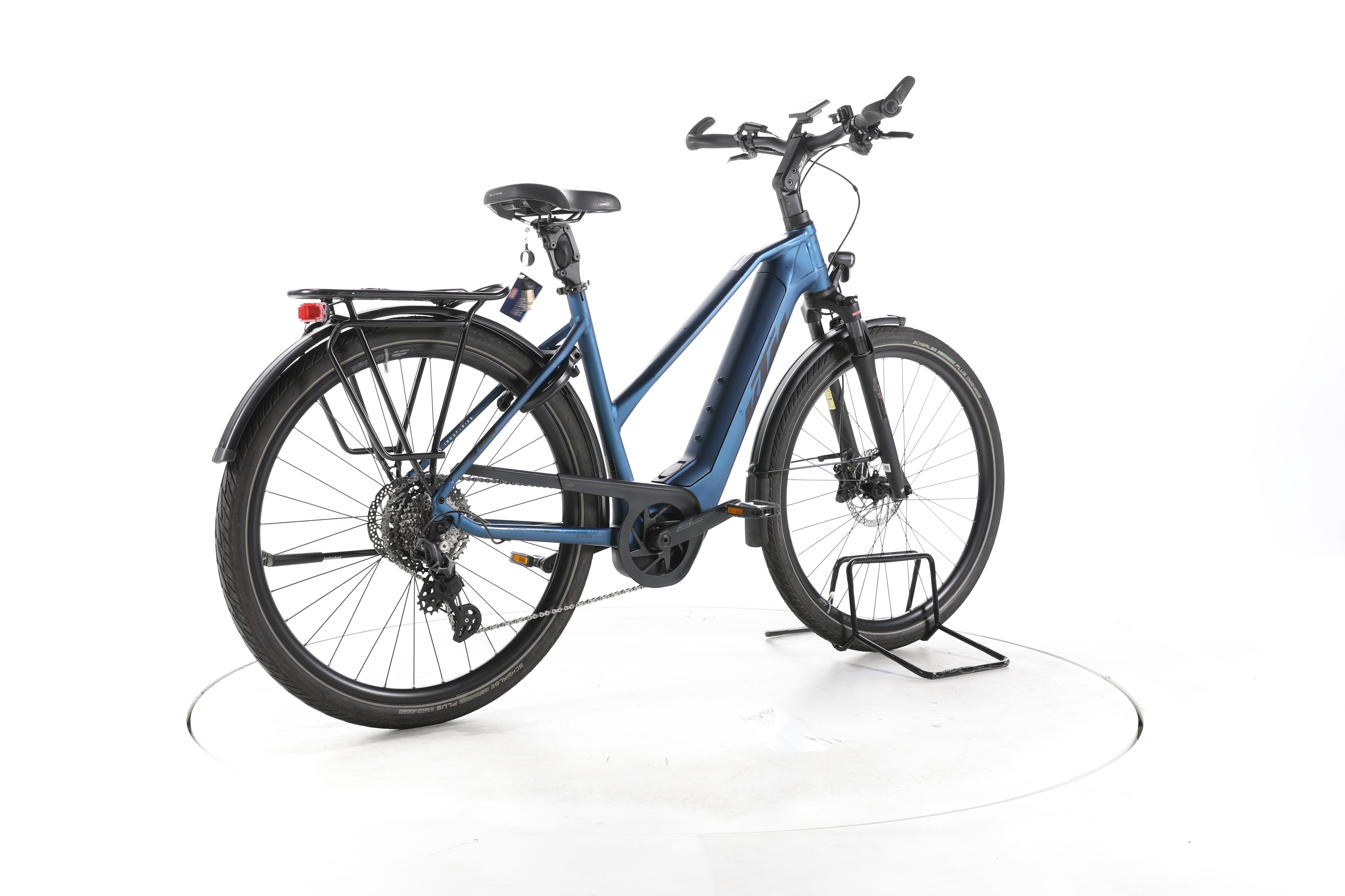 KTM Macina Style 730 Trekking E-Bike - Image 12