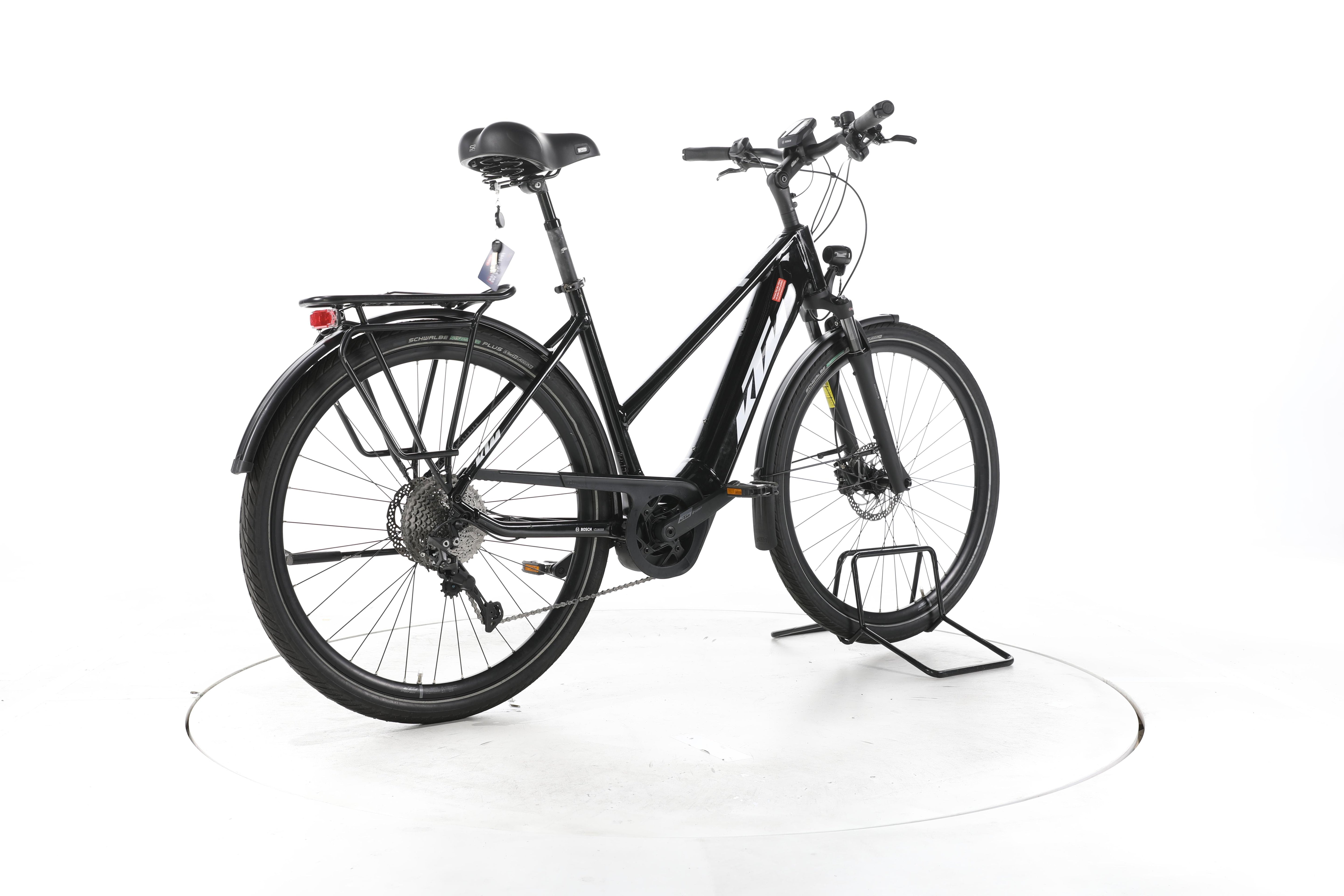 KTM Macina Tour CX 610 Trekking E-Bike - Image 12