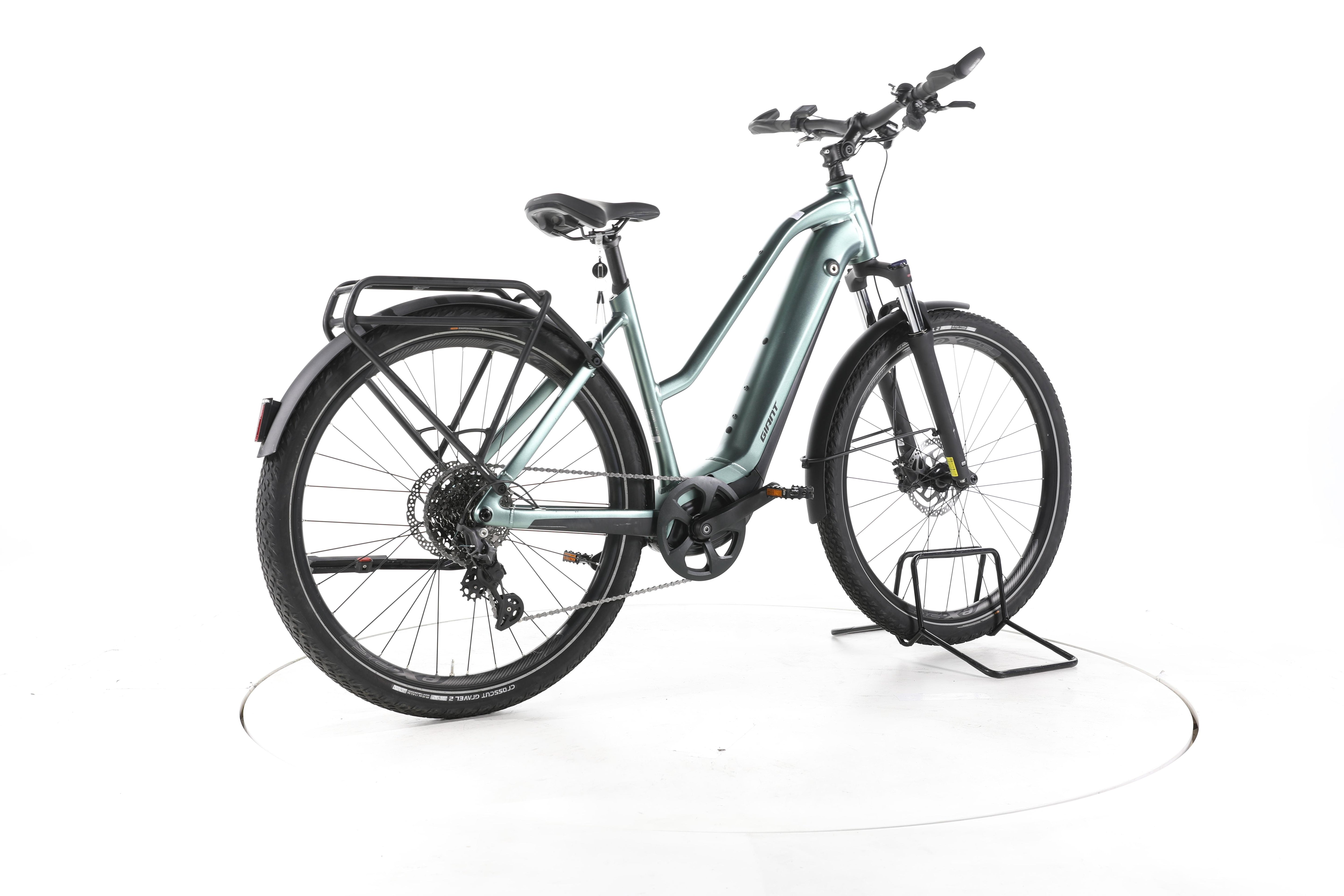 Giant Explore E+1 Trekking E-Bike - Image 12