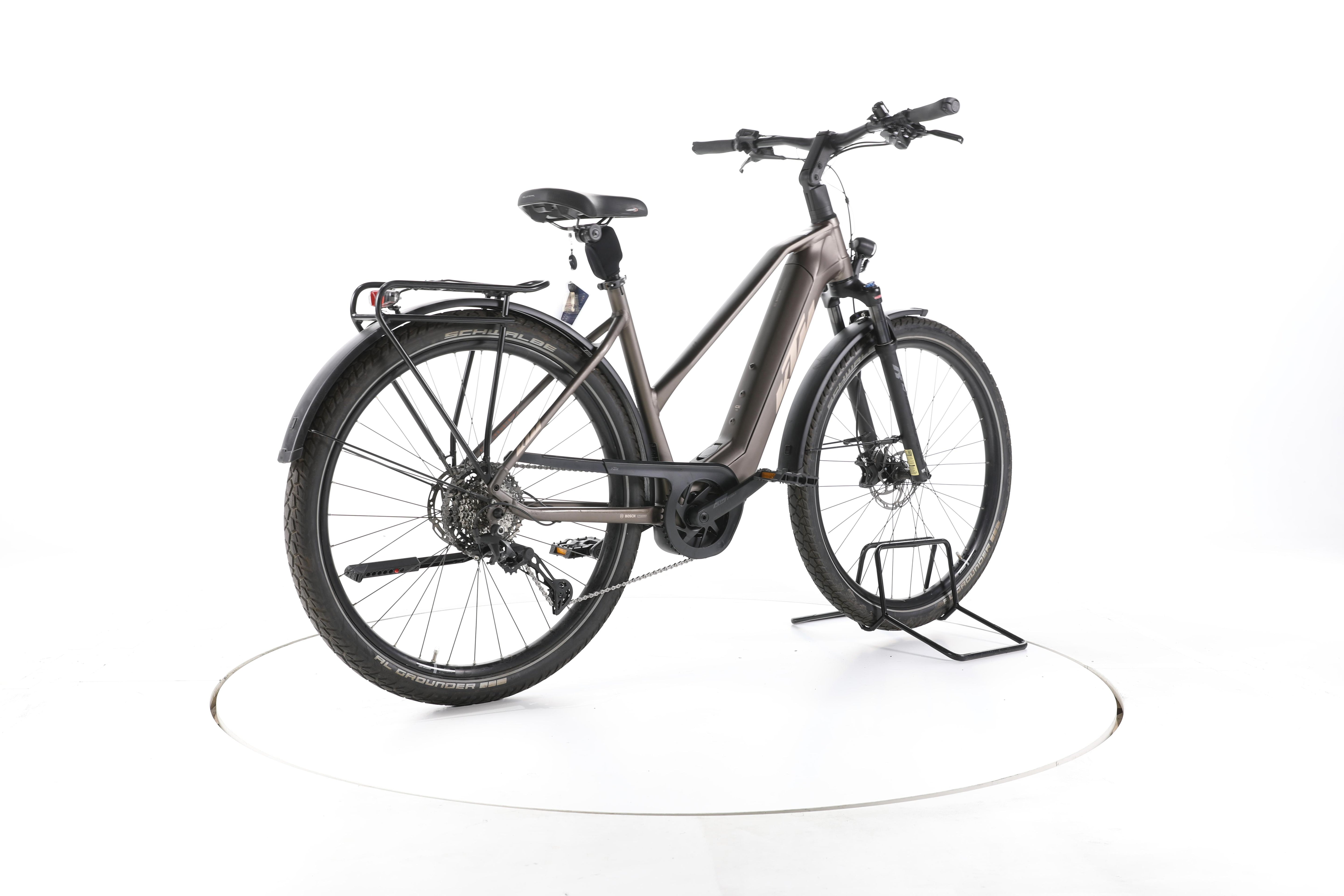 KTM Macina Gran 710 Trekking E-Bike - Image 12