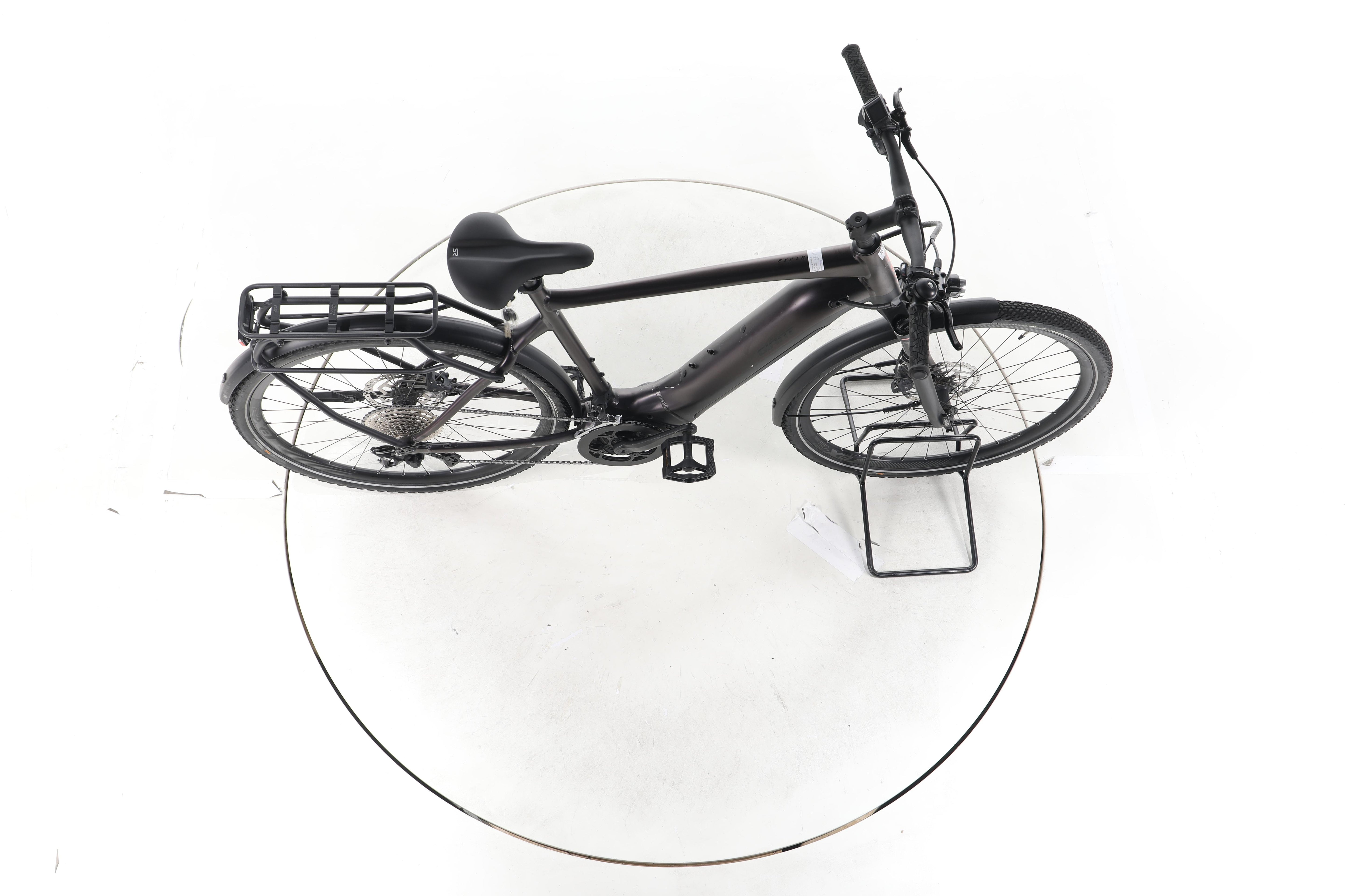 Giant Explore E+ Pro 1 Trekking E-Bike - Image 13