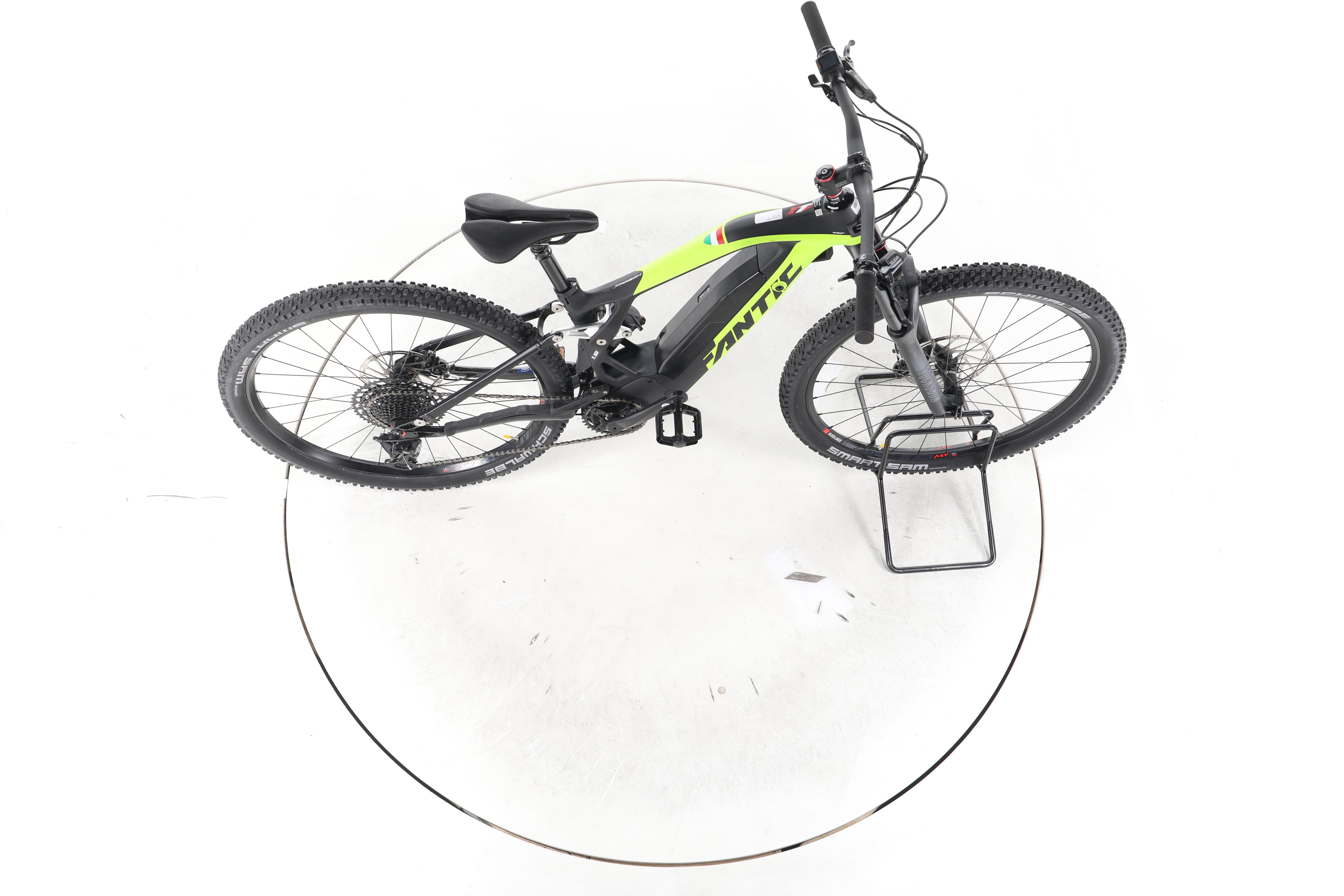 Fantic Fantic XTF 1.5 E-Bike Fully Carbon - Image 13