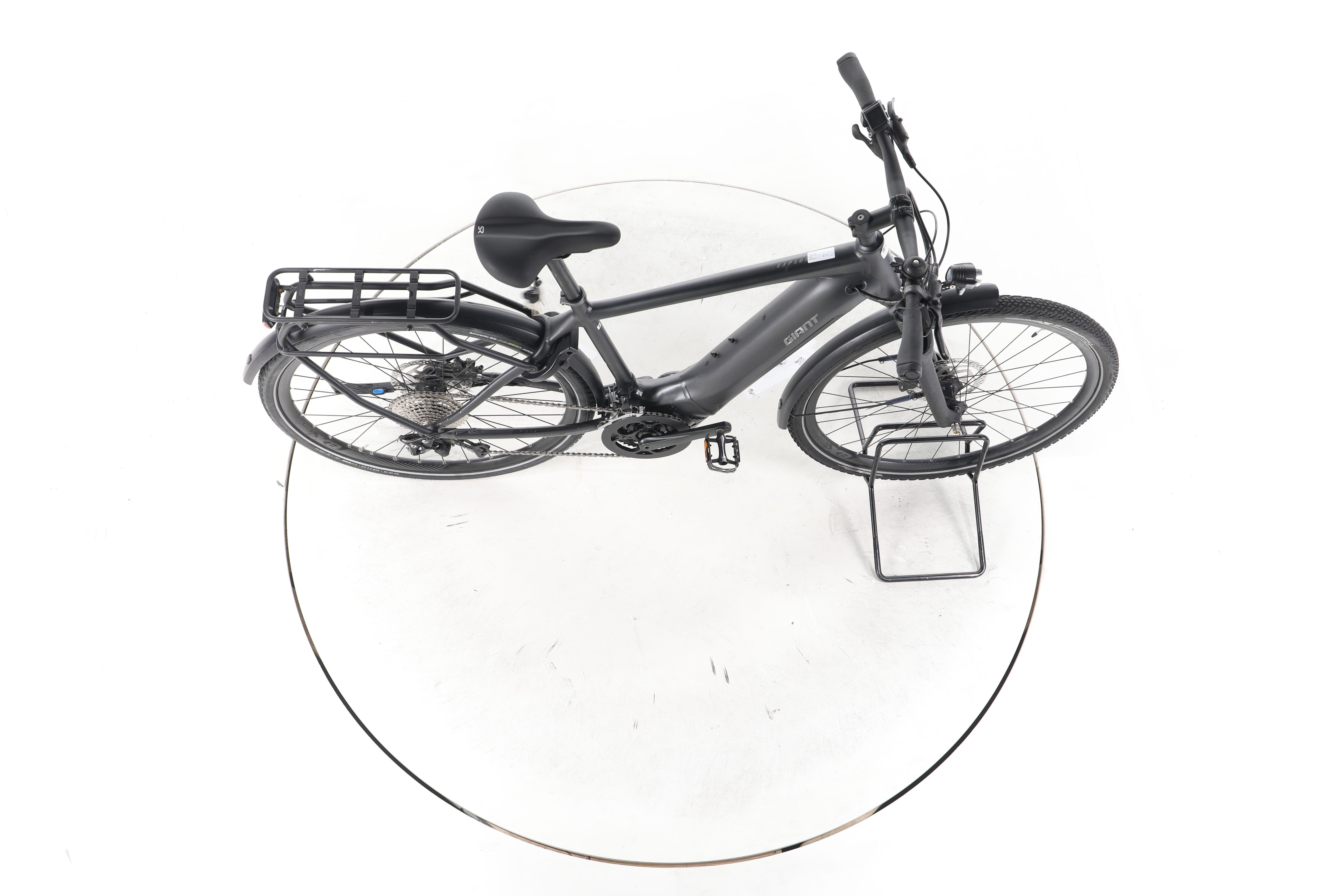 Giant Explore E+ Pro 1 Trekking E-Bike - Image 13