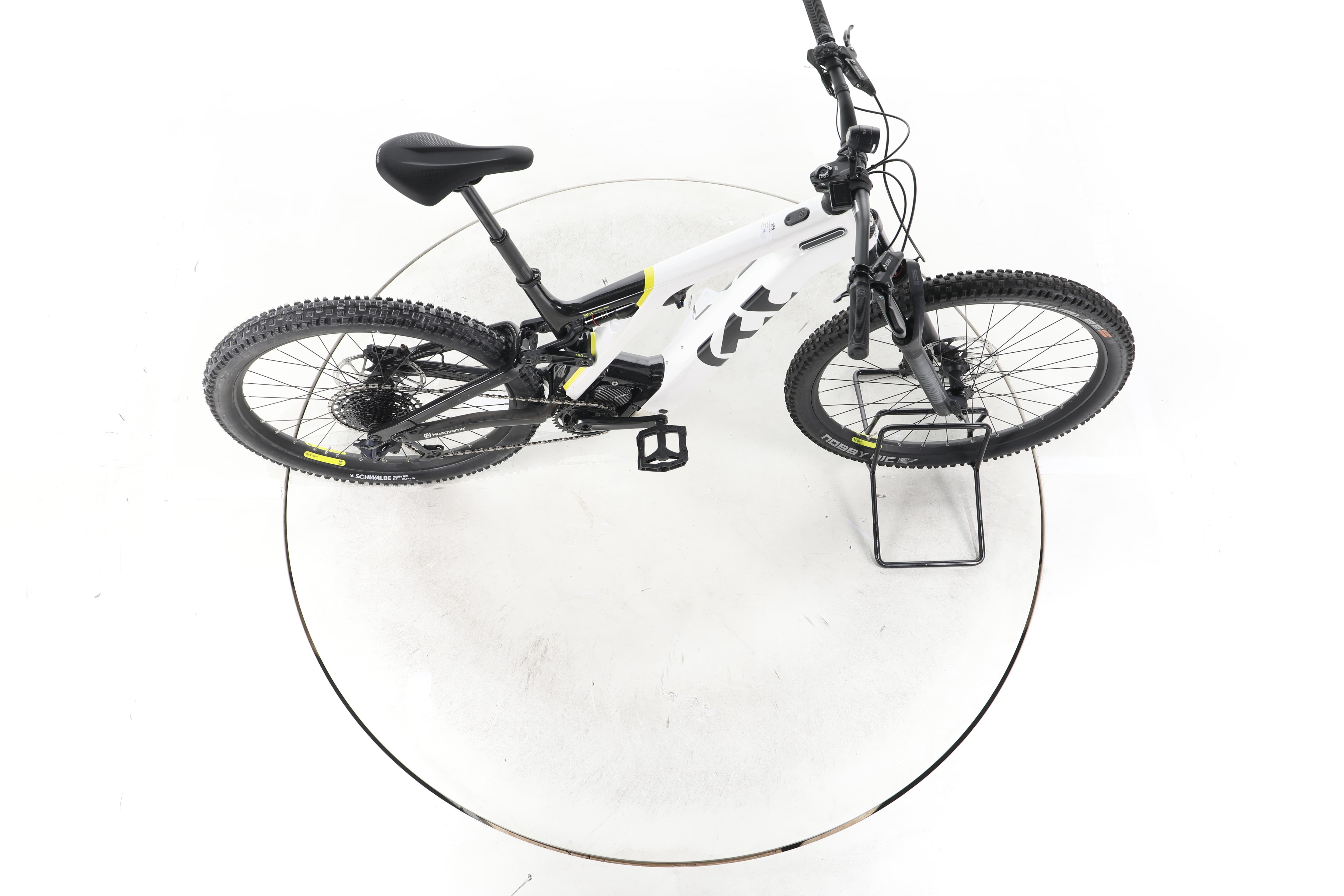 Husqvarna E-Bicycles Mountain Cross MC4 E-Bike Fully Carbon - Image 13