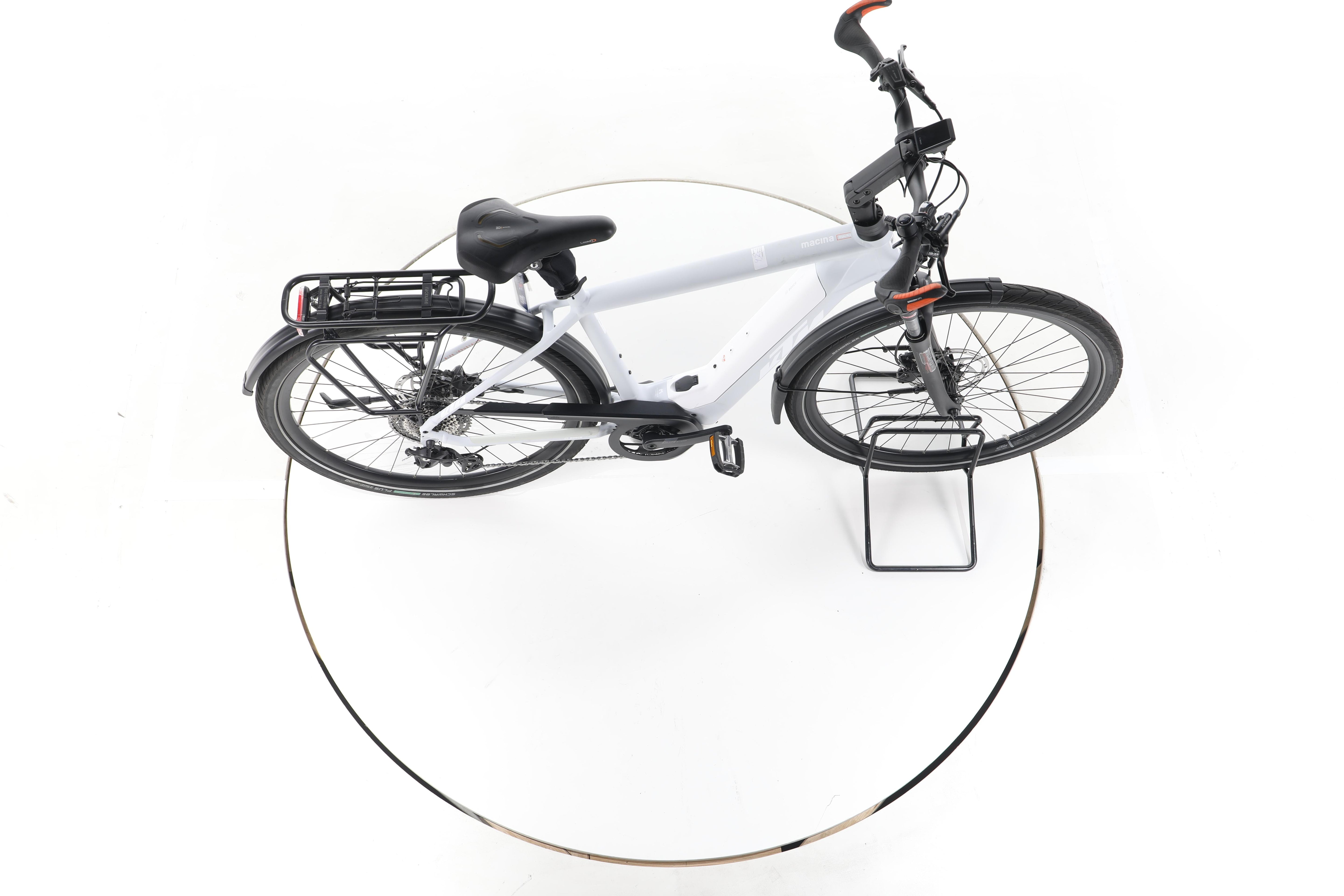 KTM Macina Style Pro Trekking E-Bike - Image 13
